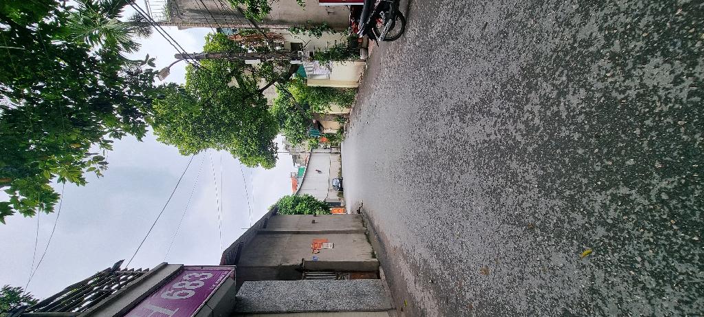 Bán nhà Nguyễn Khoái - diện tích 70m2 1 tầng - ô tô tránh cả 2 mặt tiền - giá 10 tỷ