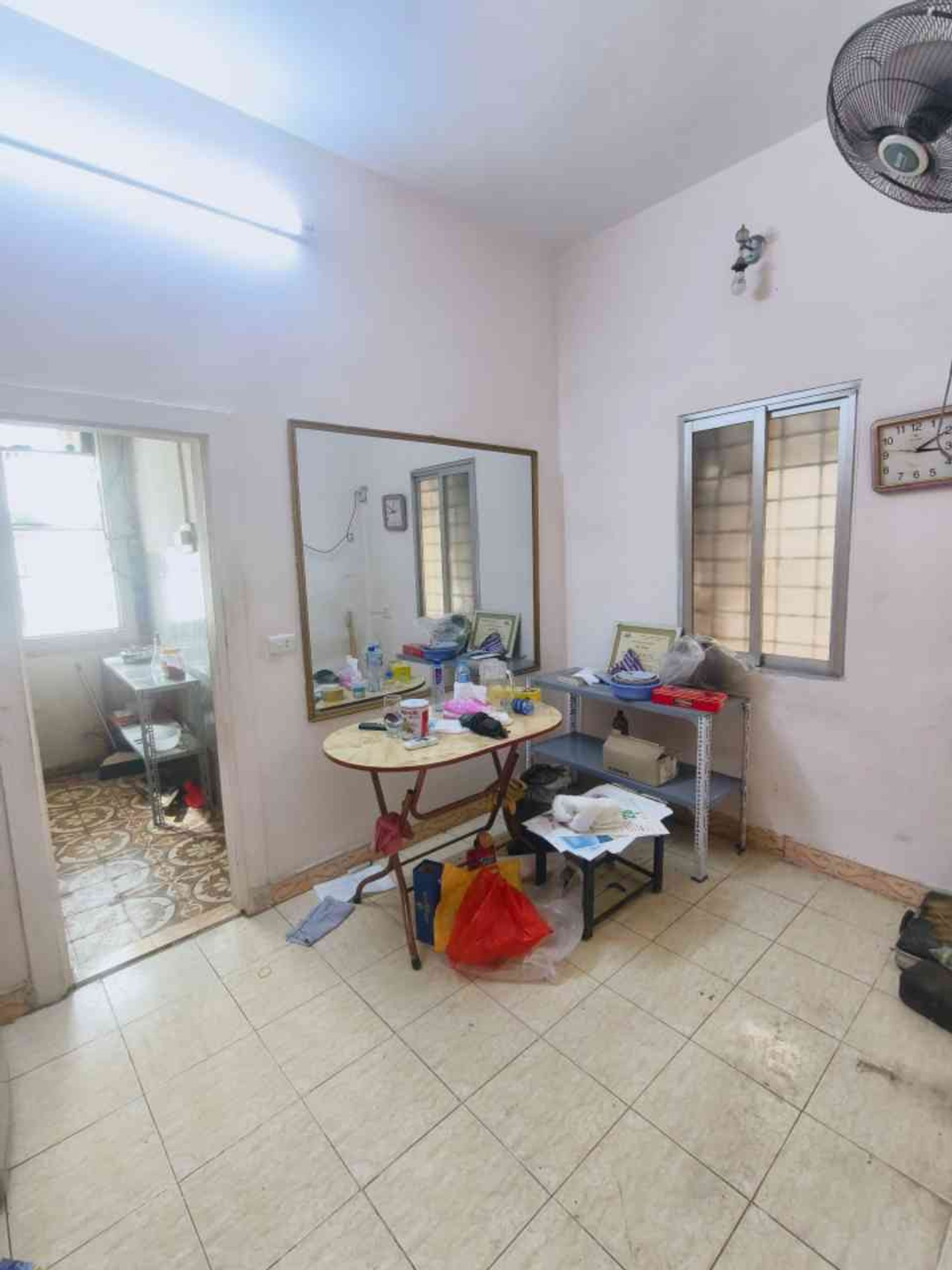Bán nhà Thái Hà - diện tích 76m2 1 tầng - 2 ngủ - giá 4,4 tỷ