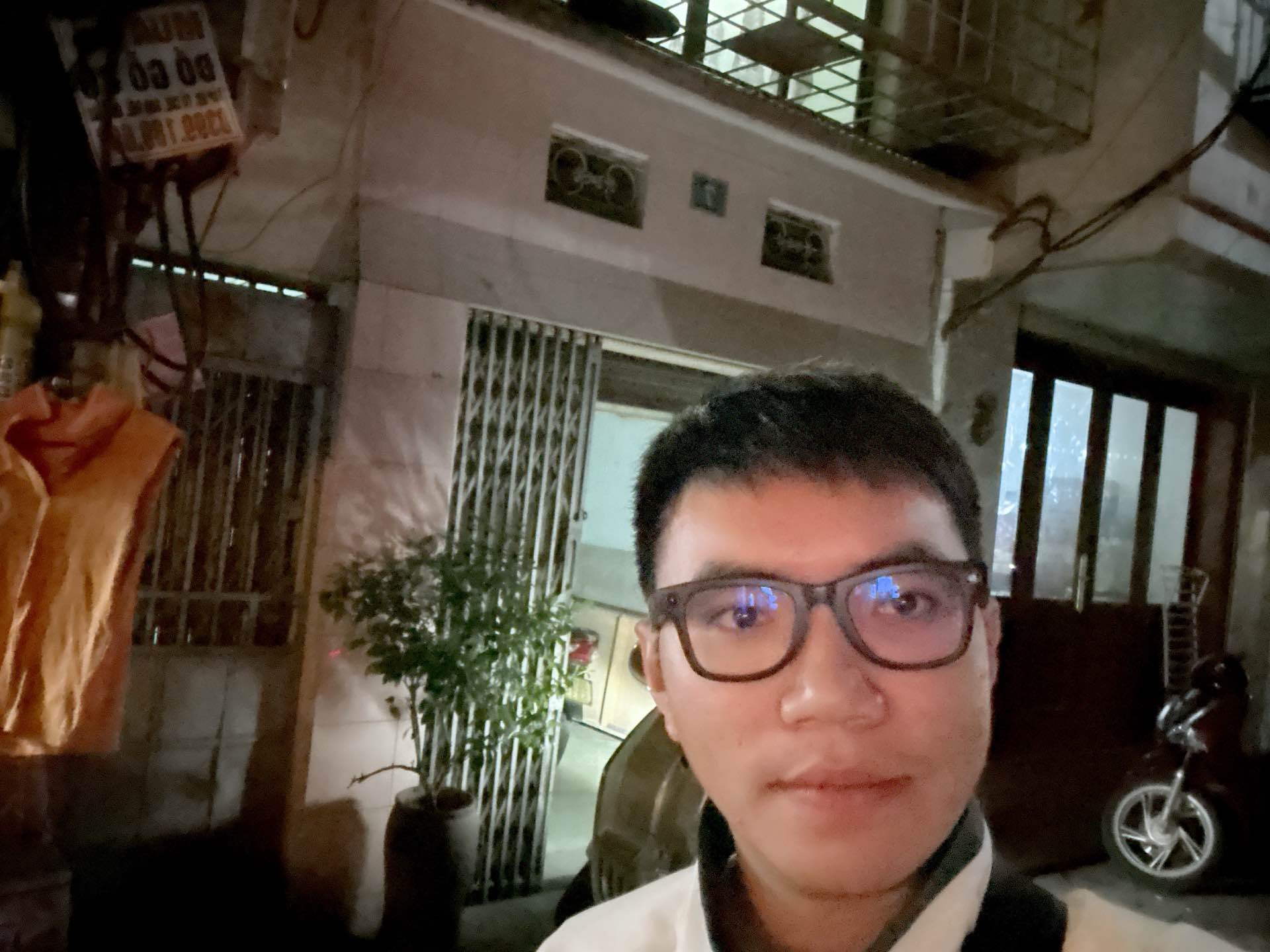 Bán nhà Minh Khai - diện tích 44m2 4 tầng - ô tô tránh - giá 17,5 tỷ