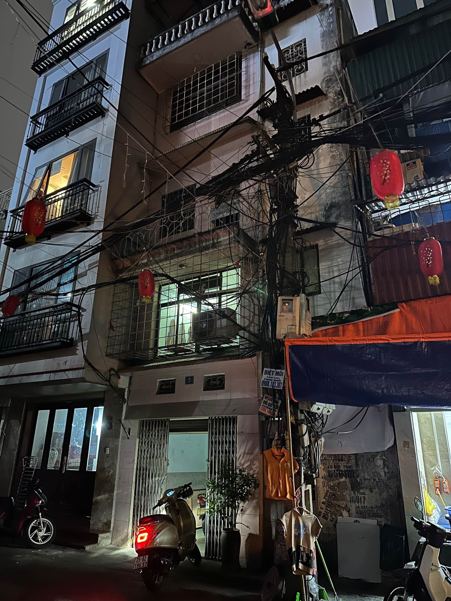 Bán nhà Minh Khai - diện tích 44m2 4 tầng - ô tô tránh - giá 17,5 tỷ