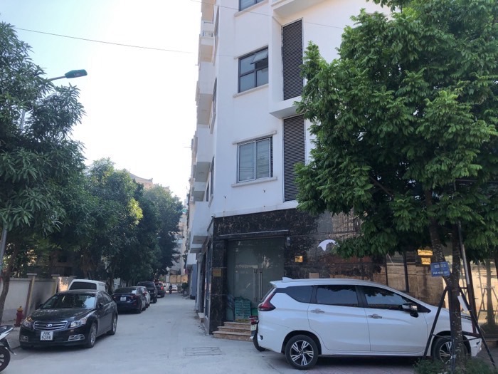 Bán nhà Vĩnh Tuy - diện tích 60m2 7 tầng - Nhà dòng tiền mới kinh doanh - giá 21 tỷ