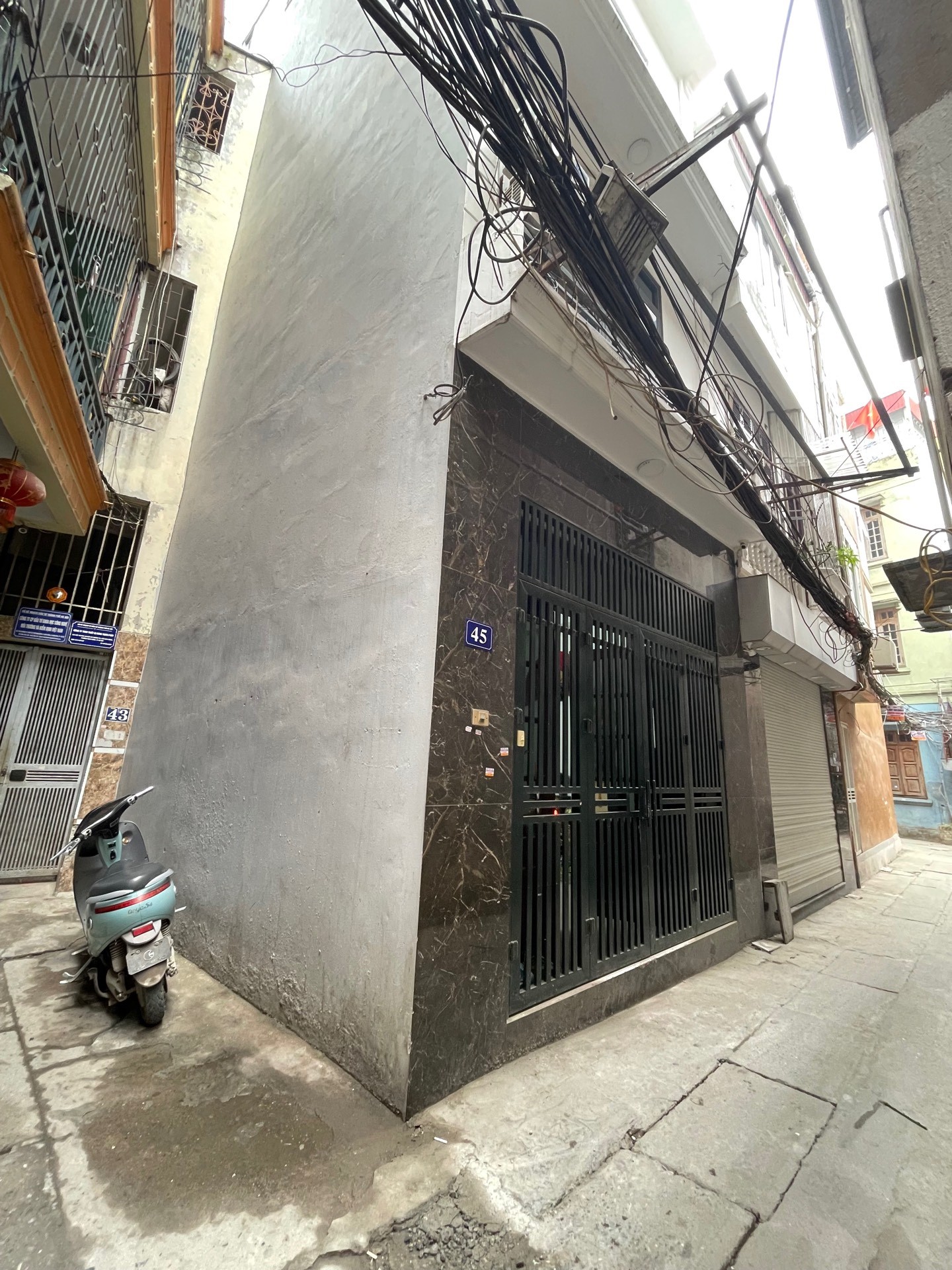 Bán nhà Định Công - diện tích 44m2 4 tầng - Lô góc, ngõ thông - giá 11 tỷ
