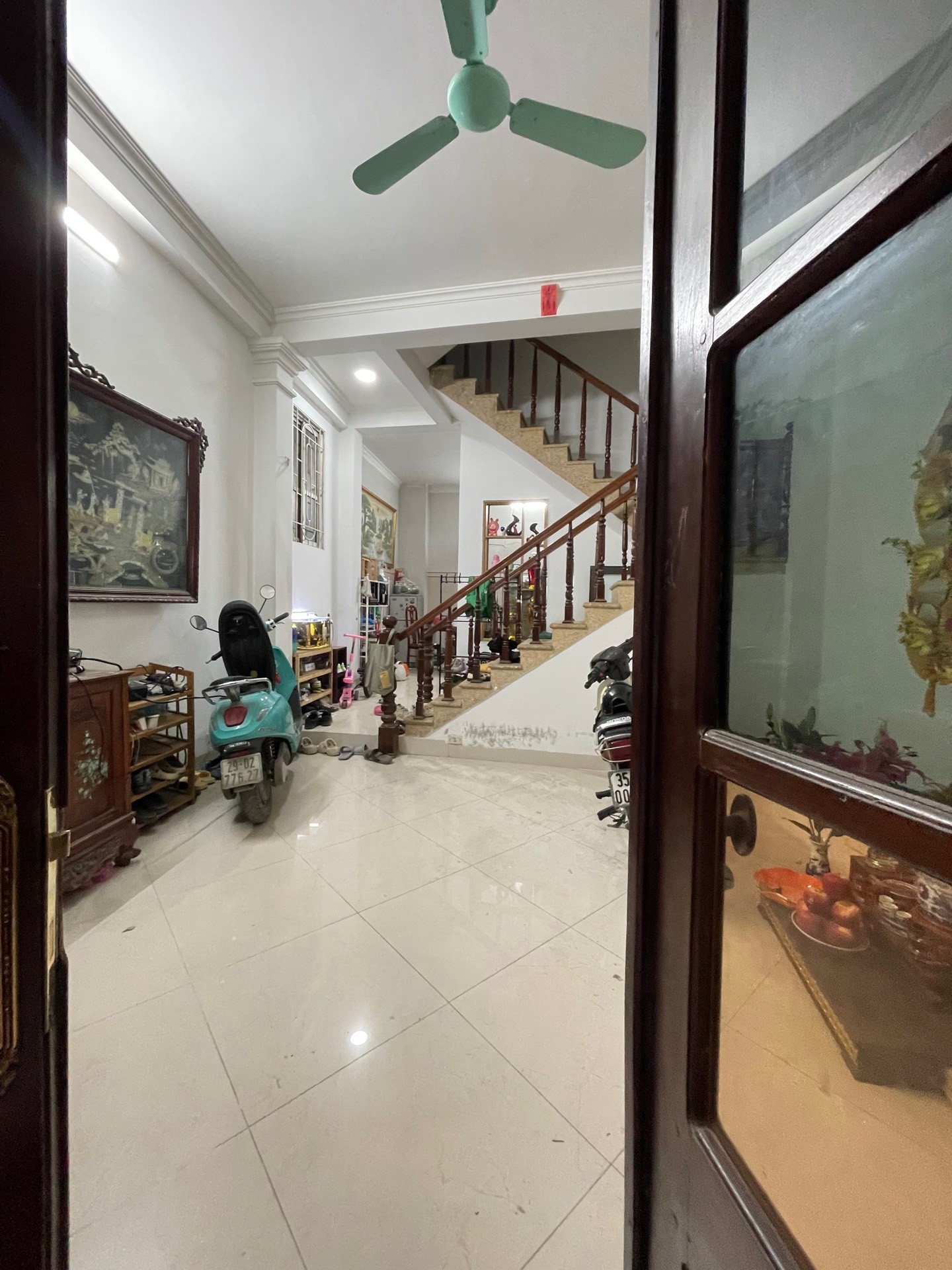 Bán nhà Định Công - diện tích 44m2 4 tầng - Lô góc, ngõ thông - giá 11 tỷ