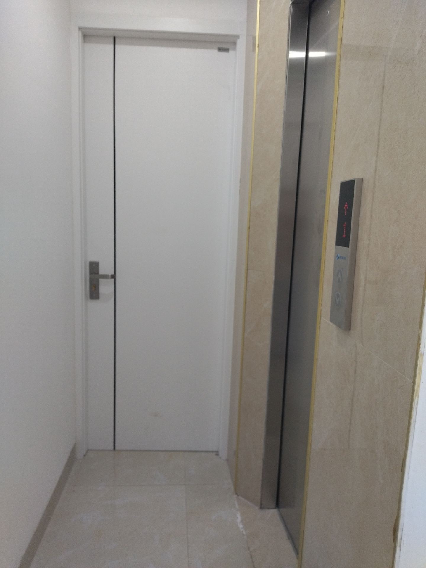 Bán nhà Hoàng Mai - diện tích 37m2 5 tầng - Căn Hộ Dòng Tiền - giá 9,5 tỷ
