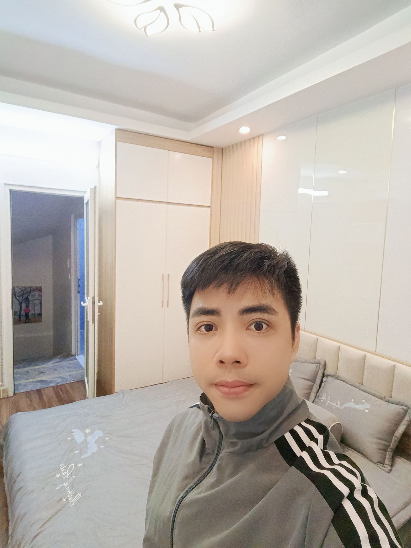 Bán nhà Thanh Lân - diện tích 30m2 5 tầng - Sát mặt phố - giá 6,4 tỷ