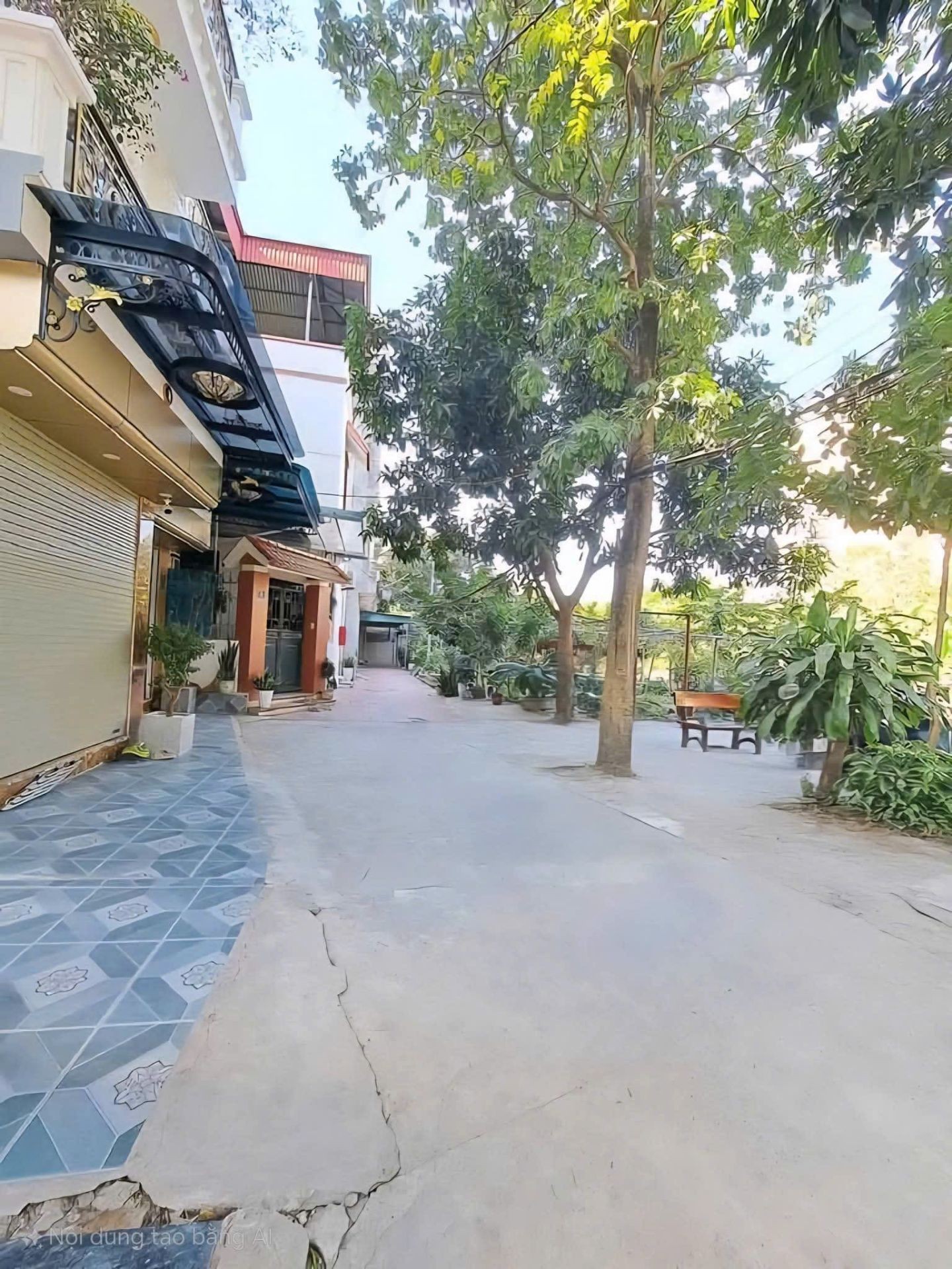Bán nhà Thanh Lân - diện tích 30m2 5 tầng - Sát mặt phố - giá 6,4 tỷ