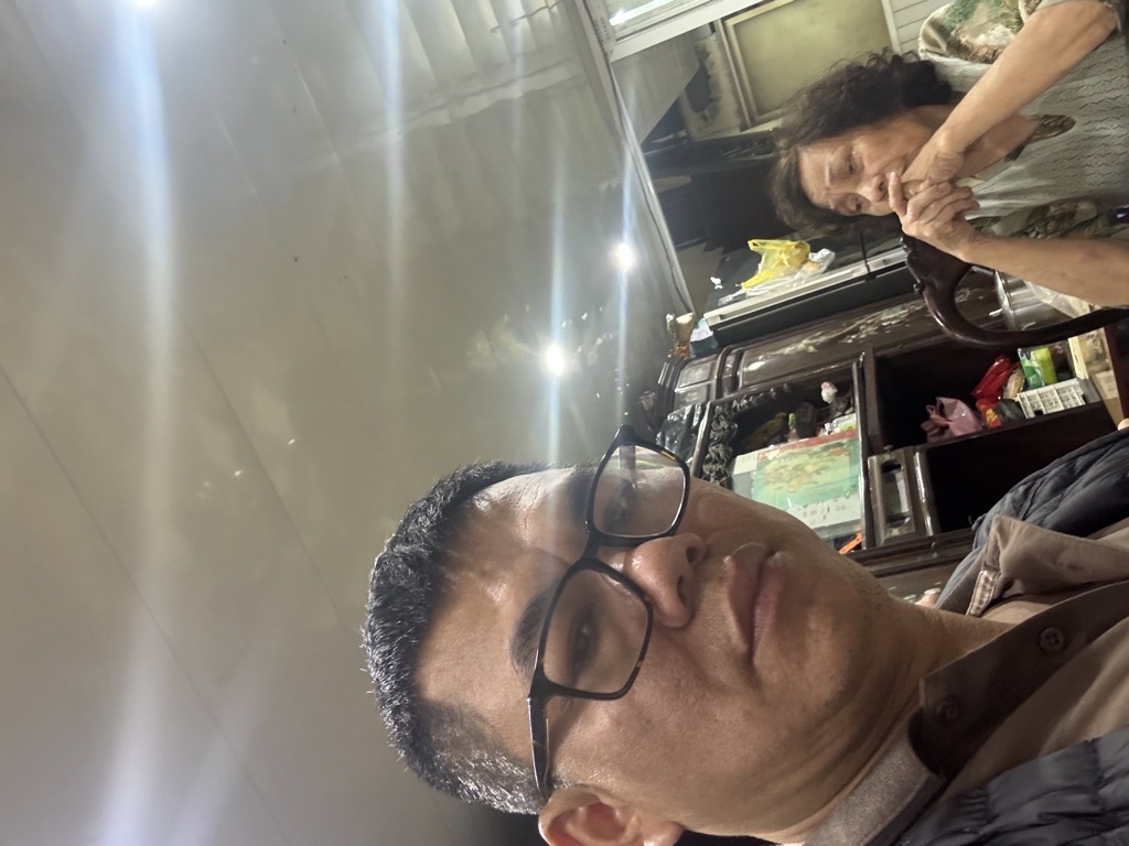 Bán nhà Chùa Vua - diện tích 61.3m2 3 tầng - nhà mặt phố - giá 32 tỷ