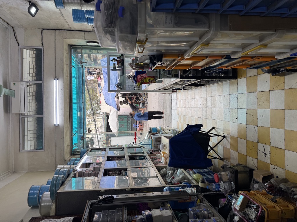 Bán nhà Chùa Vua - diện tích 61.3m2 3 tầng - nhà mặt phố - giá 32 tỷ