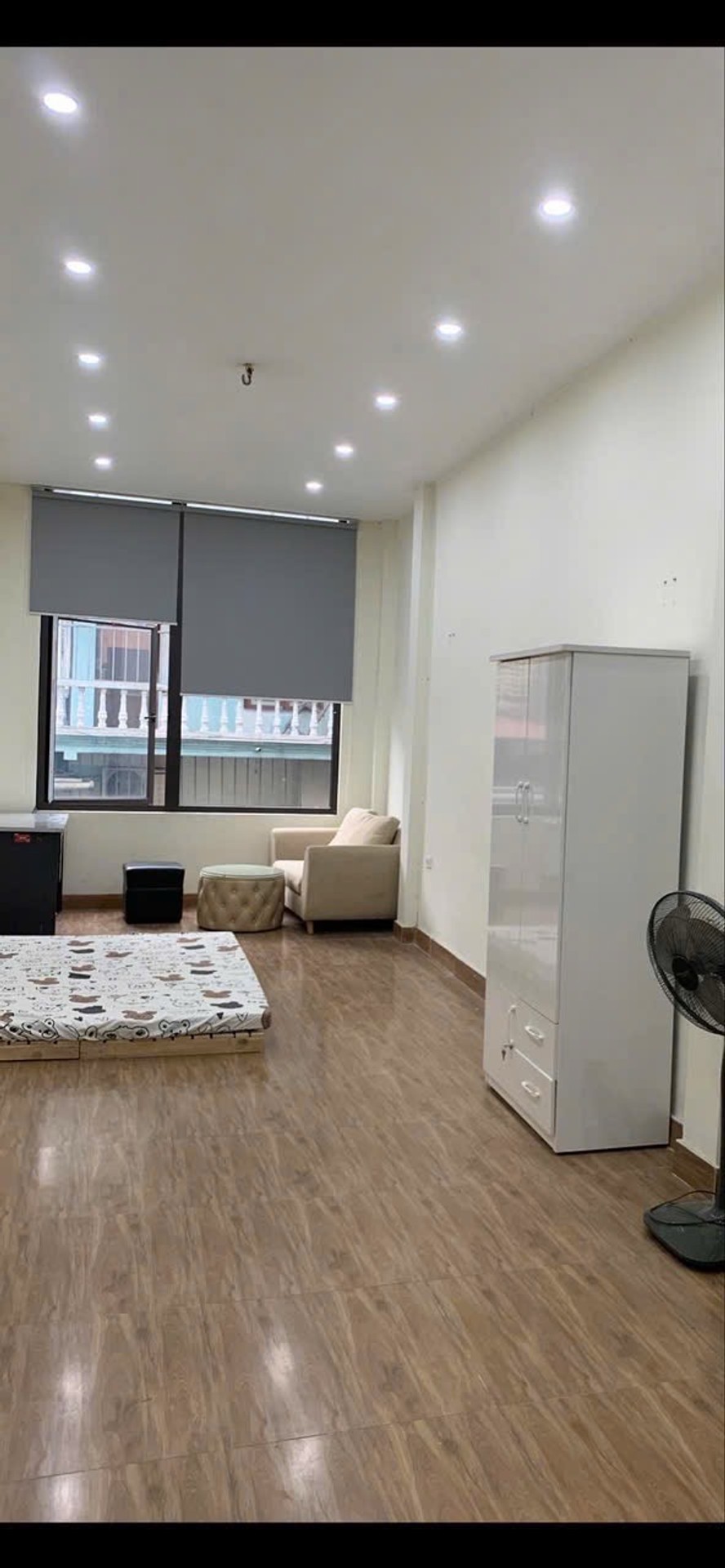 Bán nhà Minh Khai - diện tích 50m2 4 tầng - ngõ ô tô tránh - giá 21 tỷ