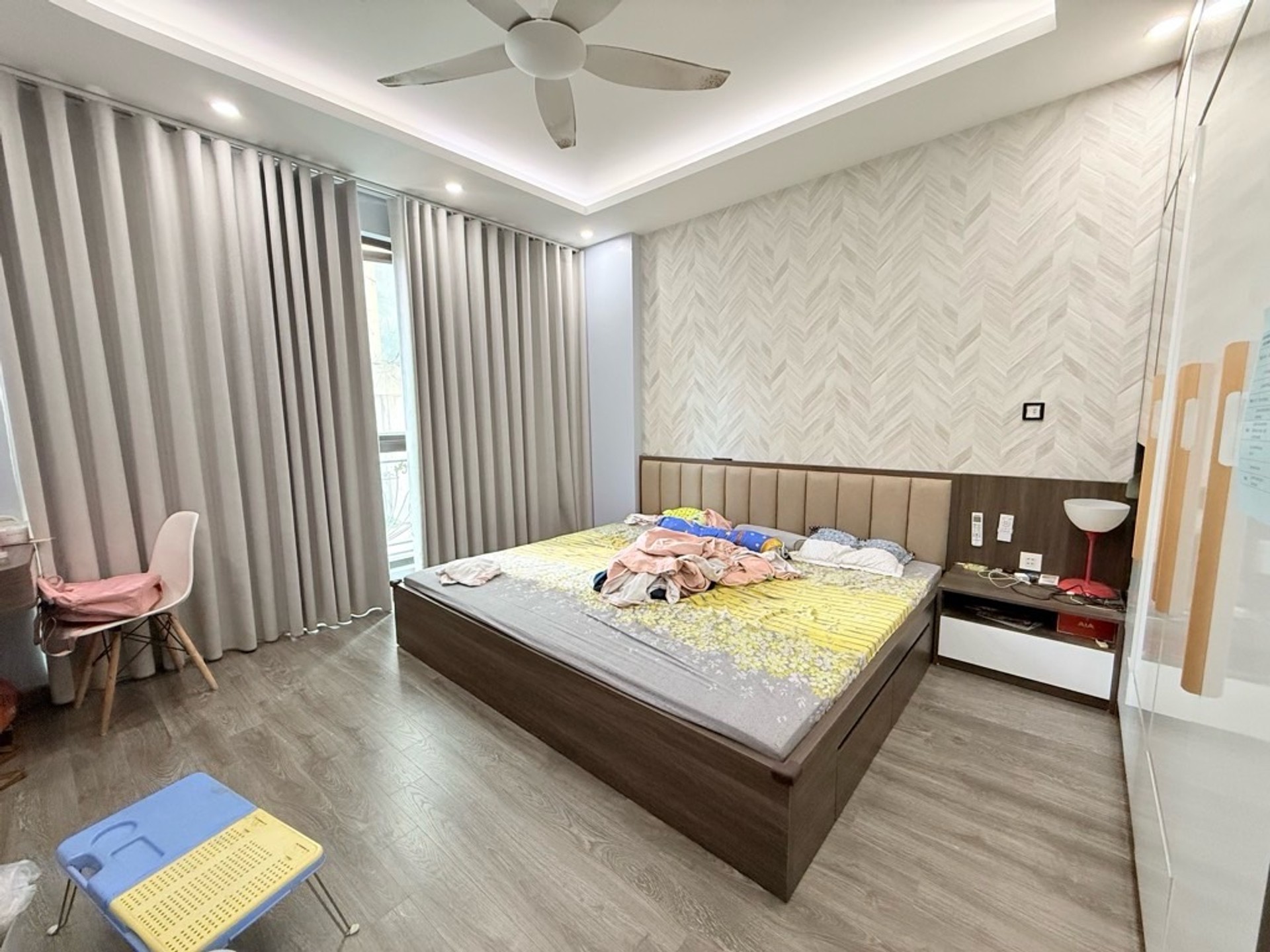 Bán nhà Hoàng Mai - diện tích 63m2 6 tầng - Ô TÔ TRÁNH - giá 23,5 tỷ