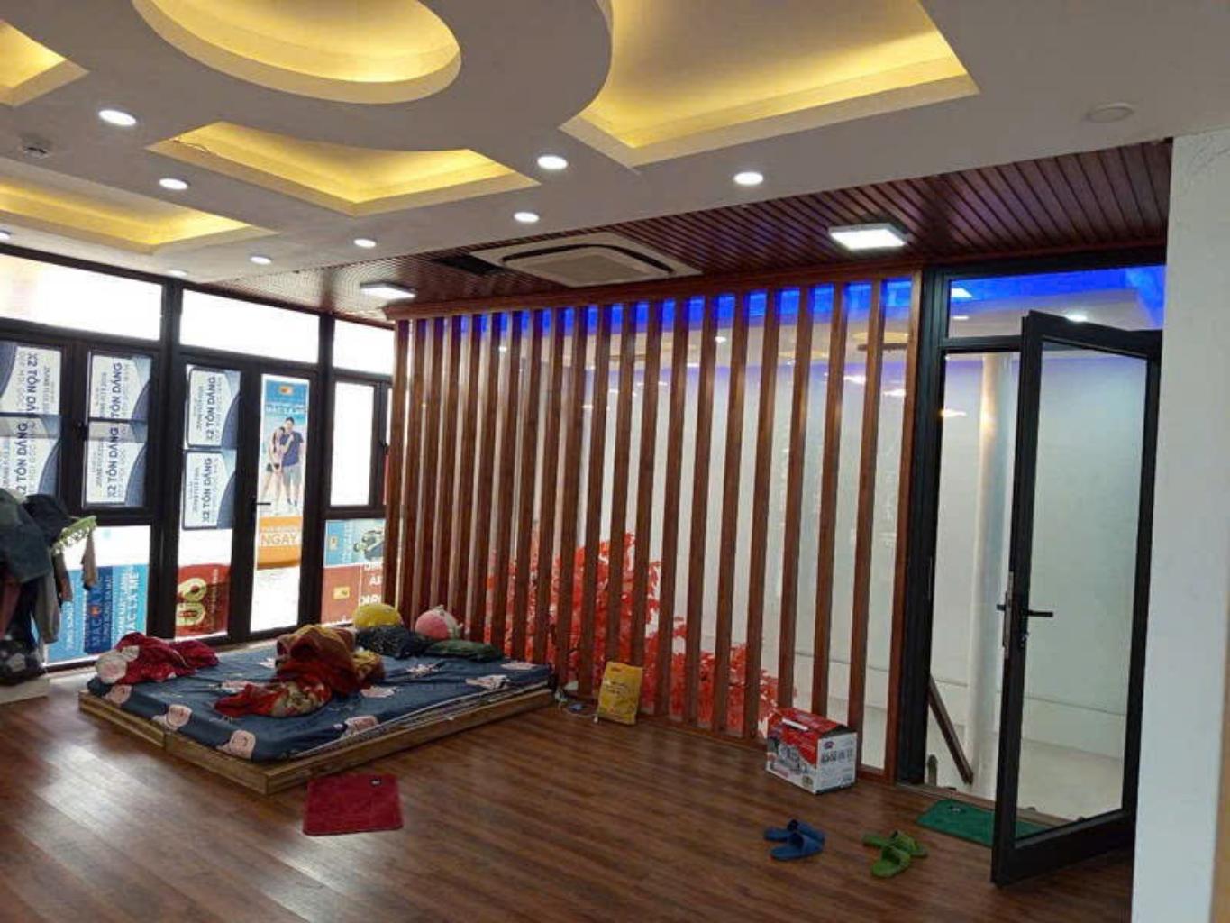 Bán nhà Kim Đồng - diện tích 109m2 9 tầng - Lô góc 2 mặt đường lớn - giá 85 tỷ