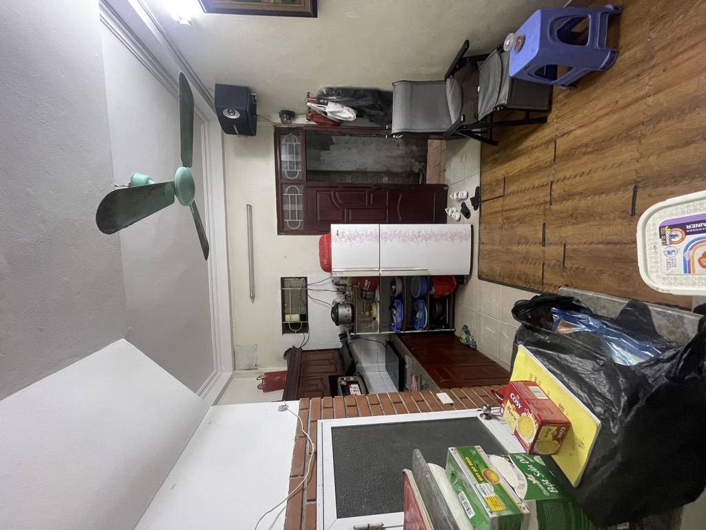 Bán nhà Đê Tô Hoàng - diện tích 68m2 3 tầng - Nhà cũ, cho thuê 10 triệu/tháng - giá 7,7 tỷ