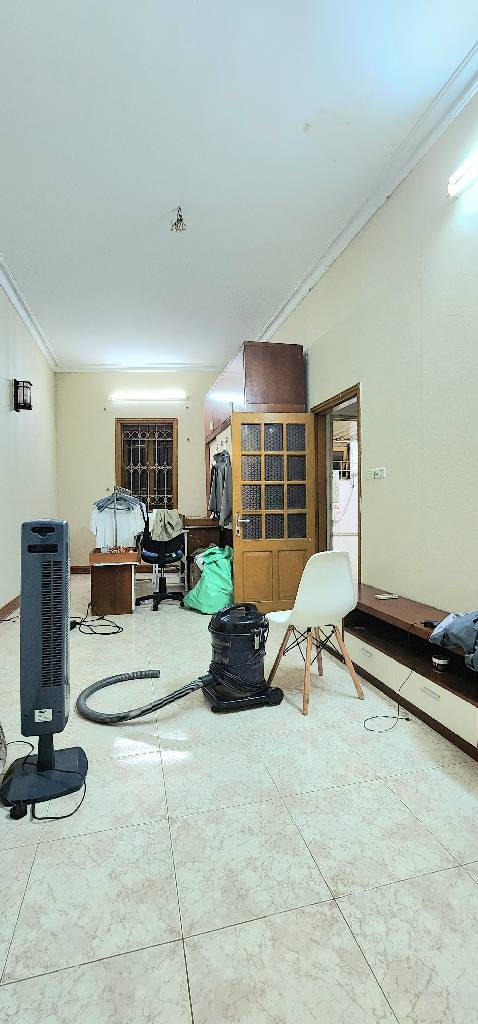 Bán nhà Trương Định - diện tích 95m2 3 tầng - Lô góc 3 mặt thoáng - giá 37 tỷ