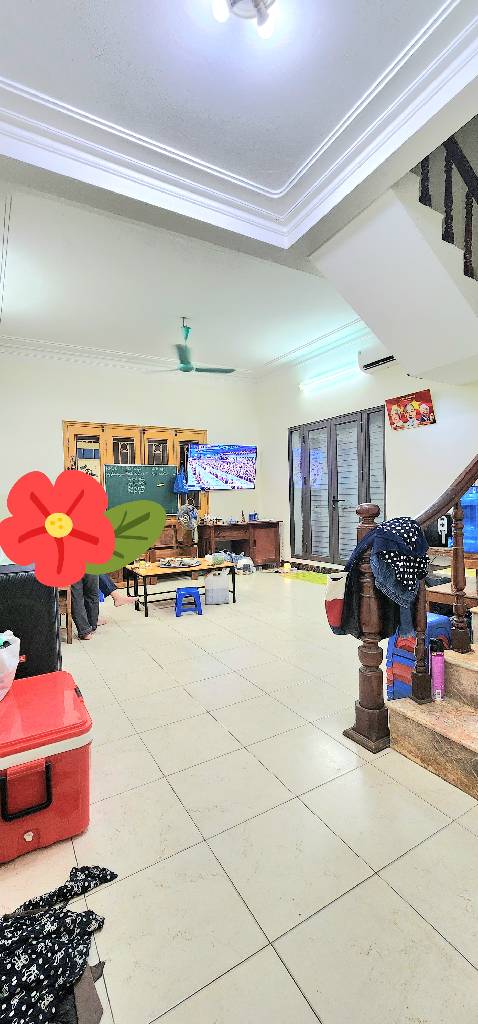 Bán nhà Trương Định - diện tích 95m2 3 tầng - Lô góc 3 mặt thoáng - giá 37 tỷ