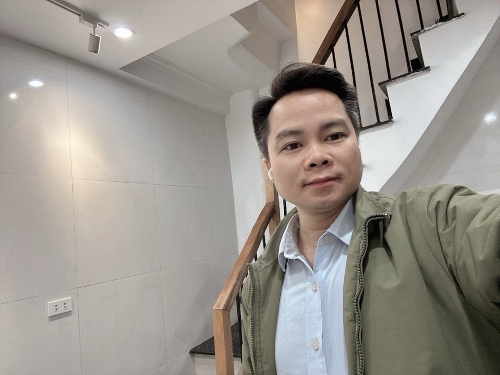 Bán nhà Kim Ngưu - diện tích 10m2 5 tầng - Lô góc, 2 mặt thoáng - giá 4,3 tỷ