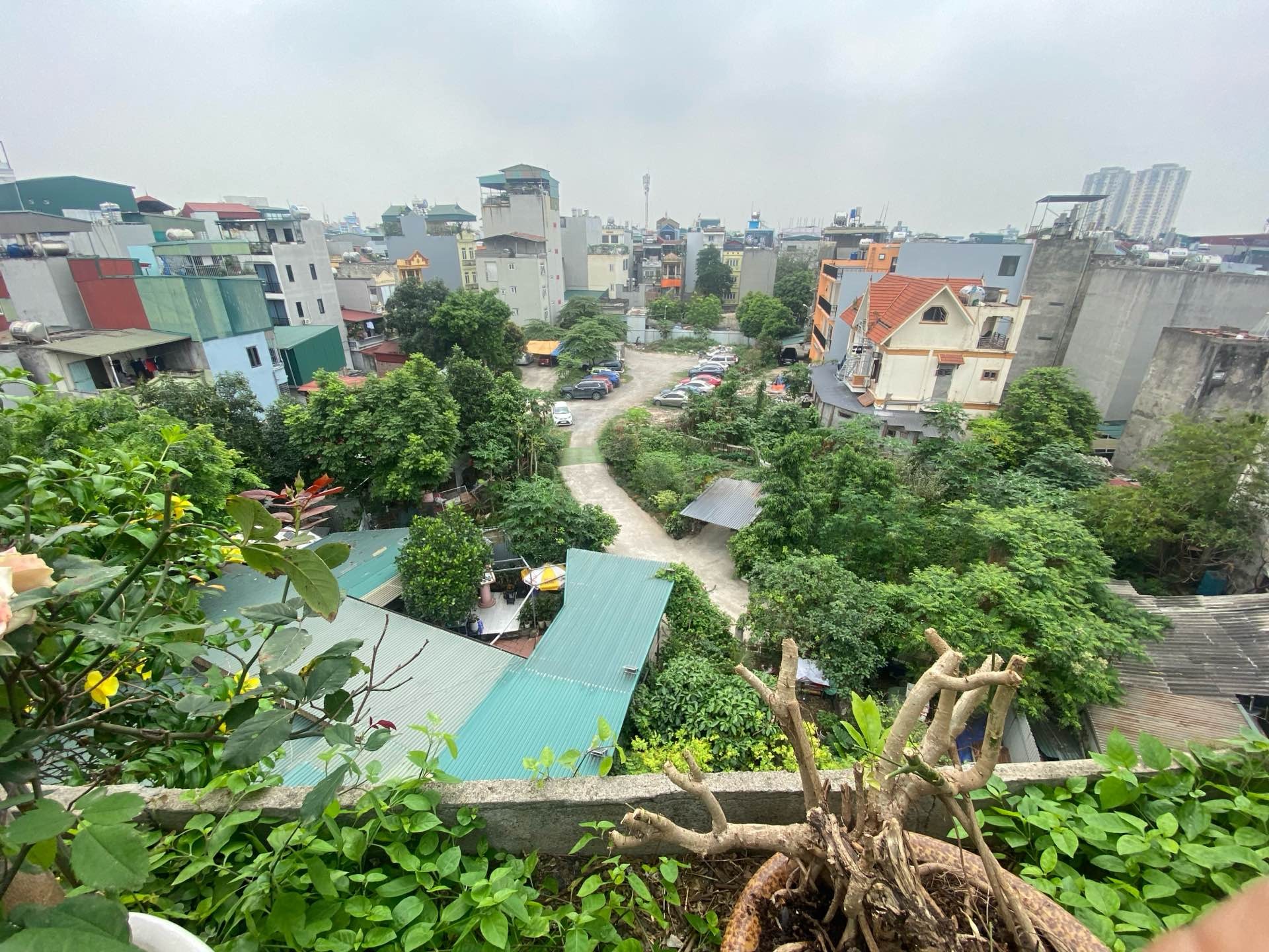 Bán nhà Hoàng Mai - diện tích 150m2 1 tầng - ô tô tránh - giá 38 tỷ