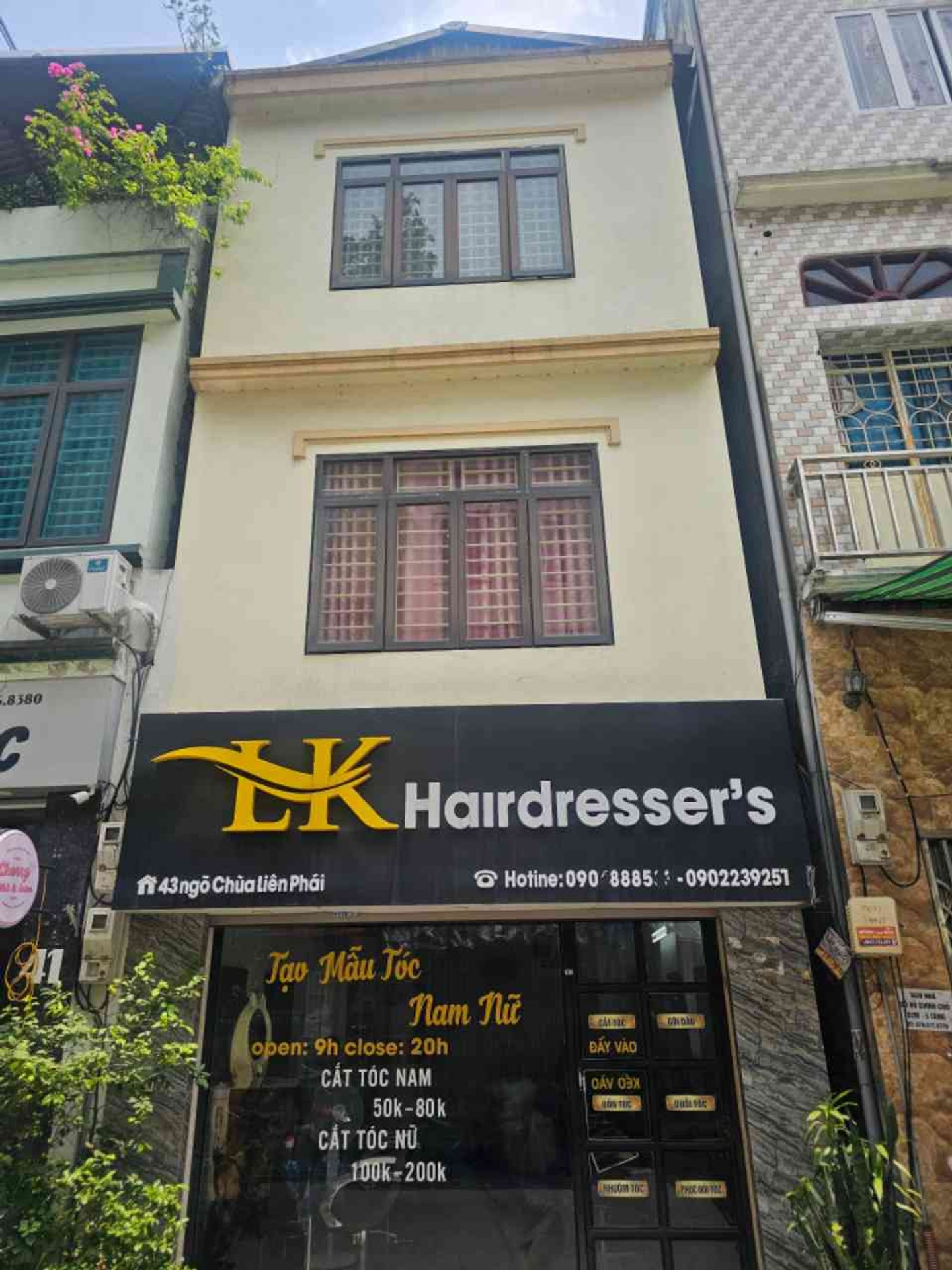 Bán nhà Hai Bà Trưng - diện tích 75m2 3 tầng - Ô tô tránh - giá 28,3 tỷ