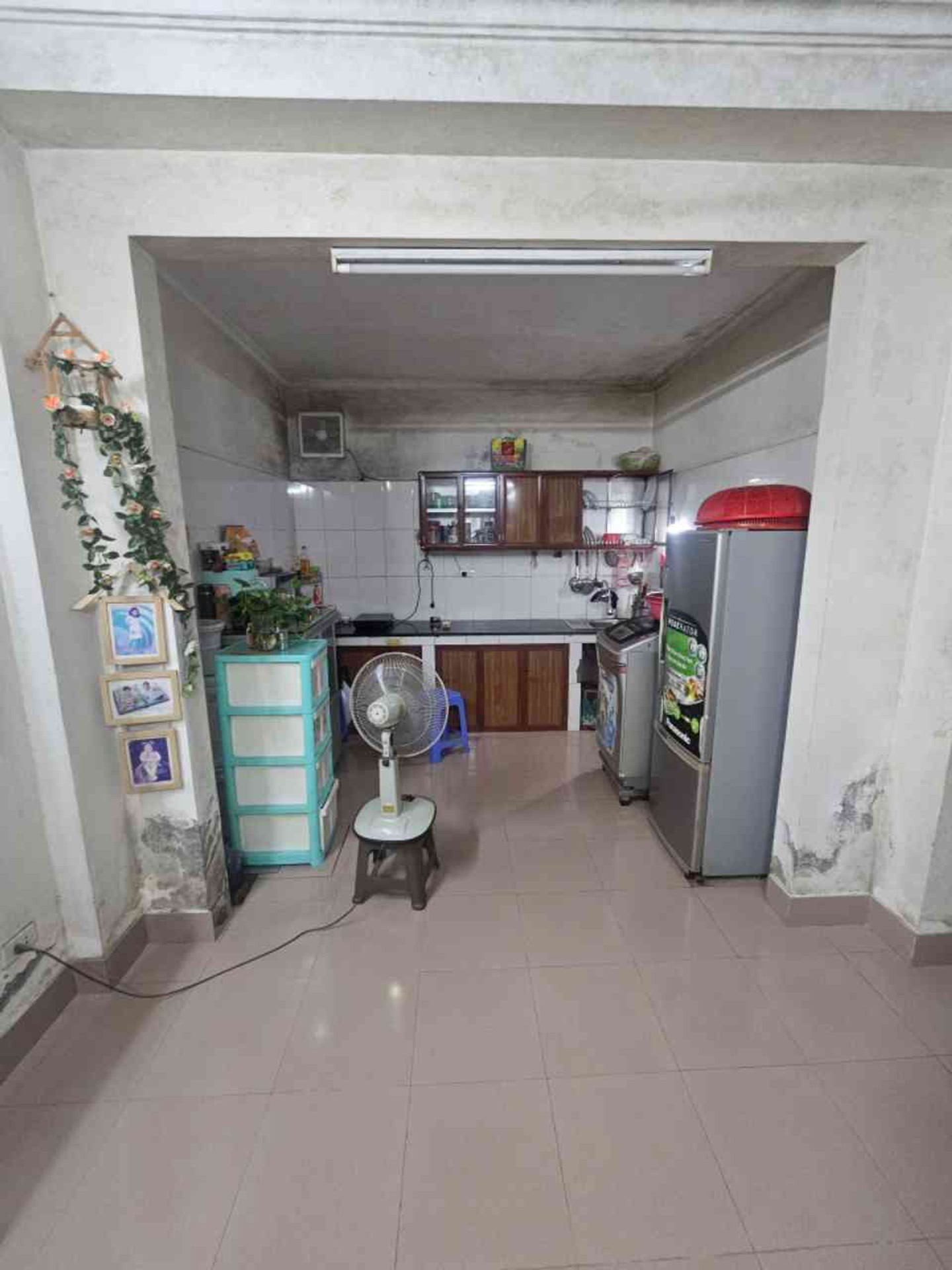 Bán nhà Hai Bà Trưng - diện tích 75m2 3 tầng - Ô tô tránh - giá 28,3 tỷ