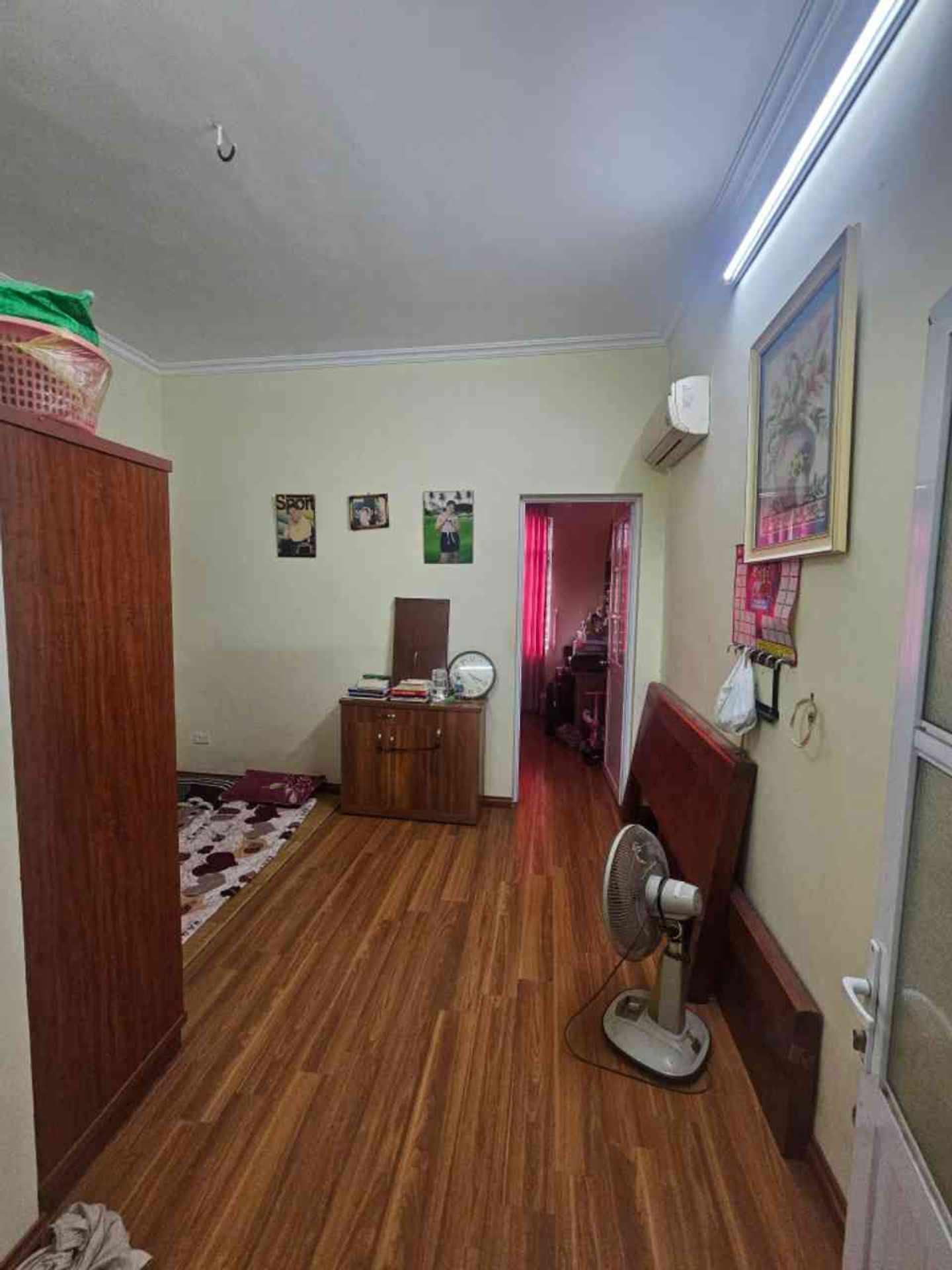Bán nhà Hai Bà Trưng - diện tích 75m2 3 tầng - Ô tô tránh - giá 28,3 tỷ