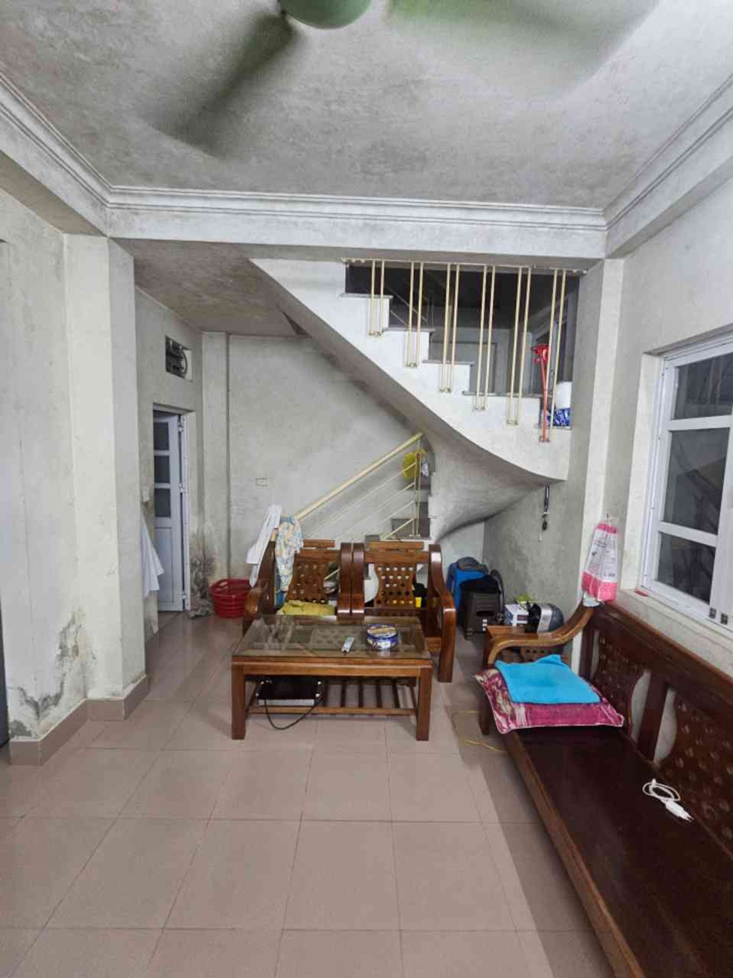 Bán nhà Hai Bà Trưng - diện tích 75m2 3 tầng - Ô tô tránh - giá 28,3 tỷ
