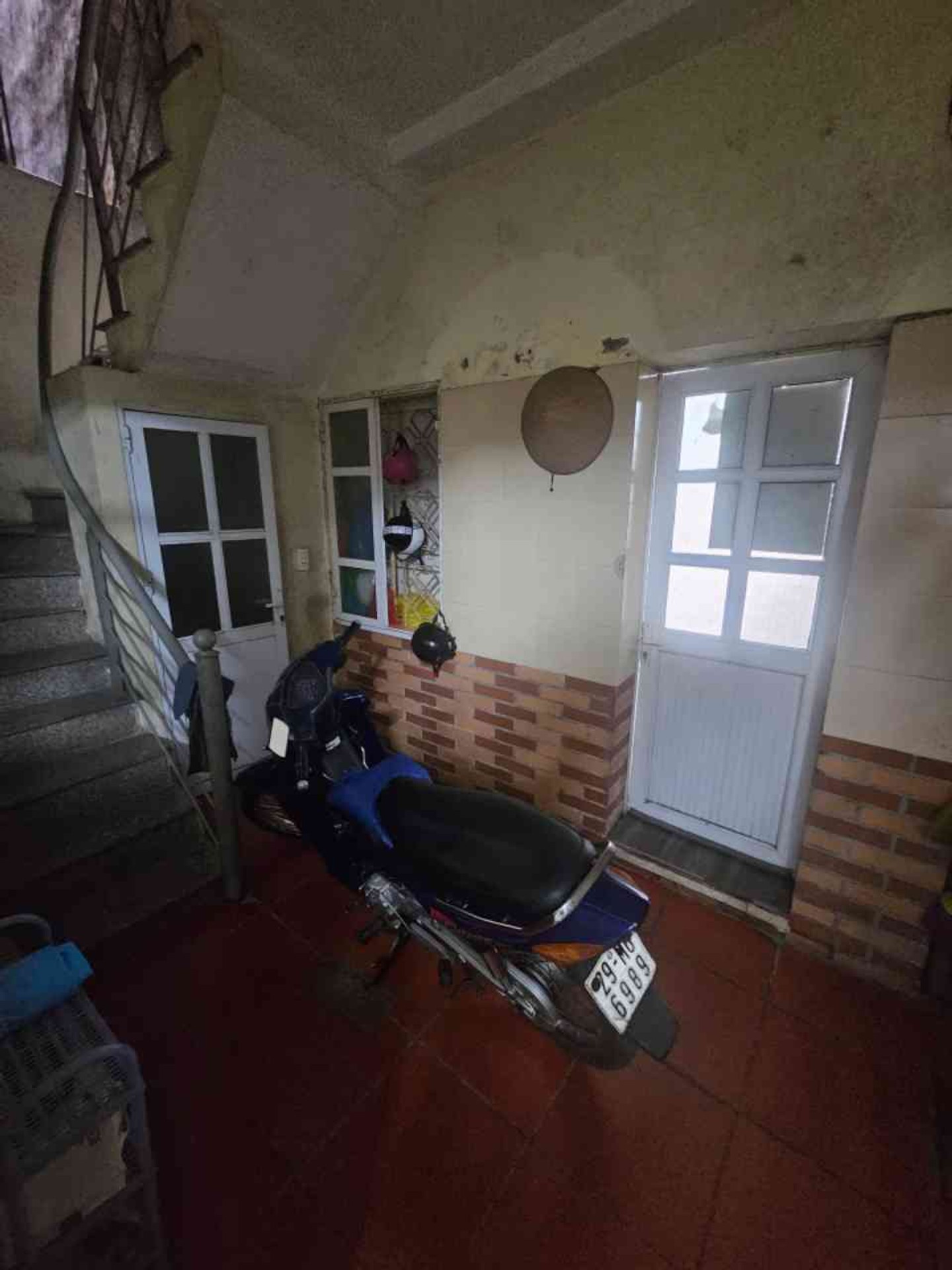 Bán nhà Hai Bà Trưng - diện tích 75m2 3 tầng - Ô tô tránh - giá 28,3 tỷ