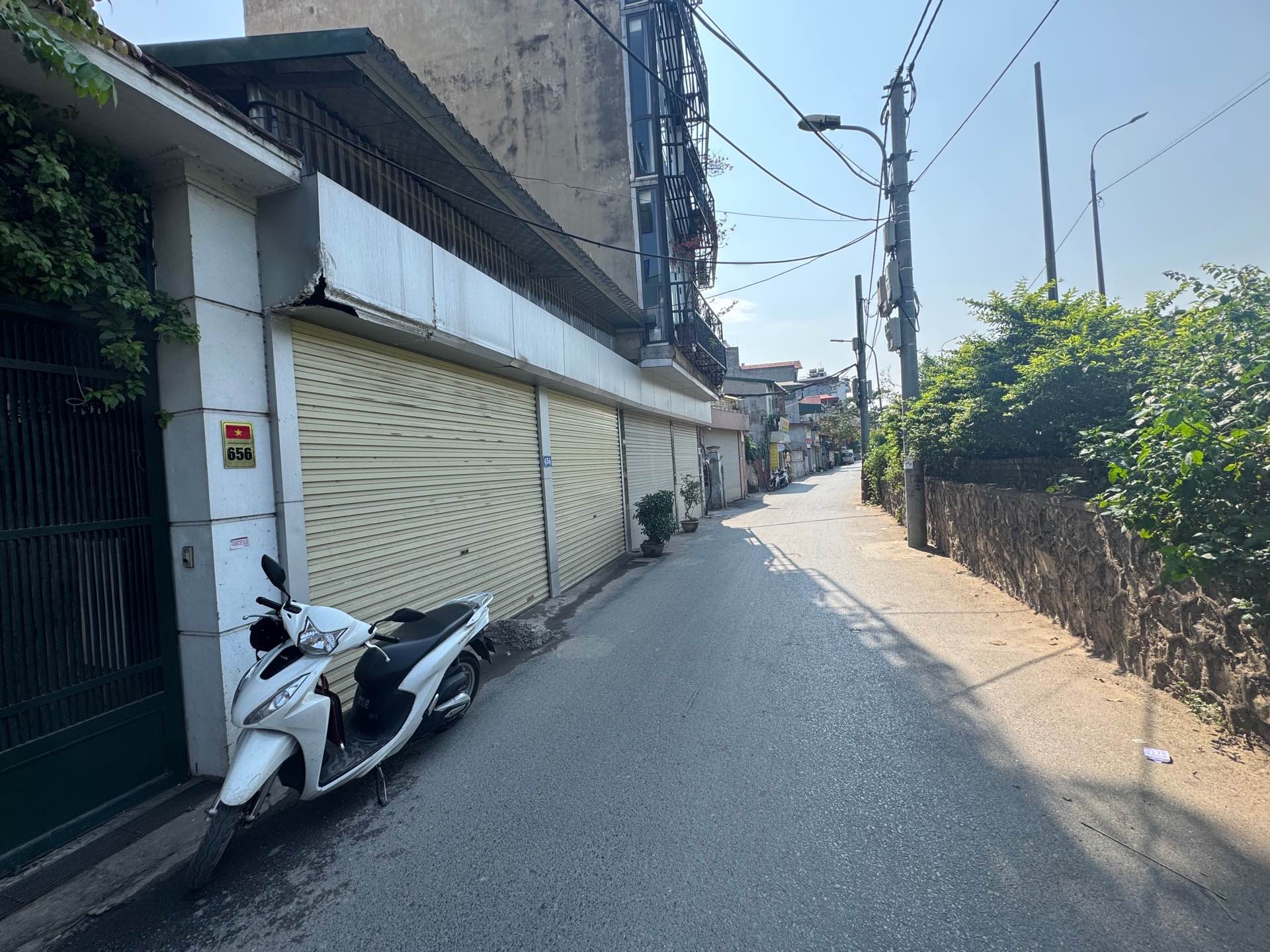 Bán nhà Nguyễn Khoái - diện tích 107m2 4 tầng - Mặt phố kinh doanh tốt - giá 29,9 tỷ