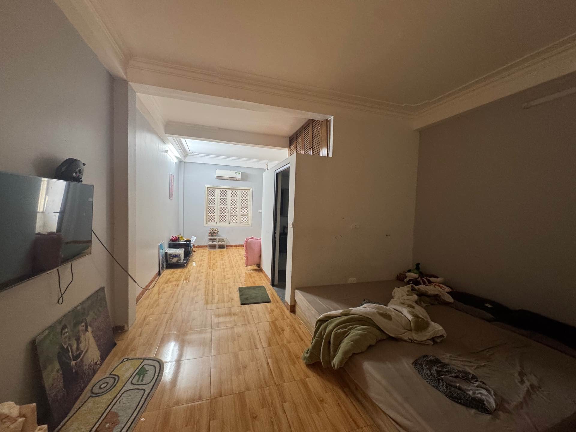 Bán nhà Nguyễn Khoái - diện tích 107m2 4 tầng - Mặt phố kinh doanh tốt - giá 29,9 tỷ