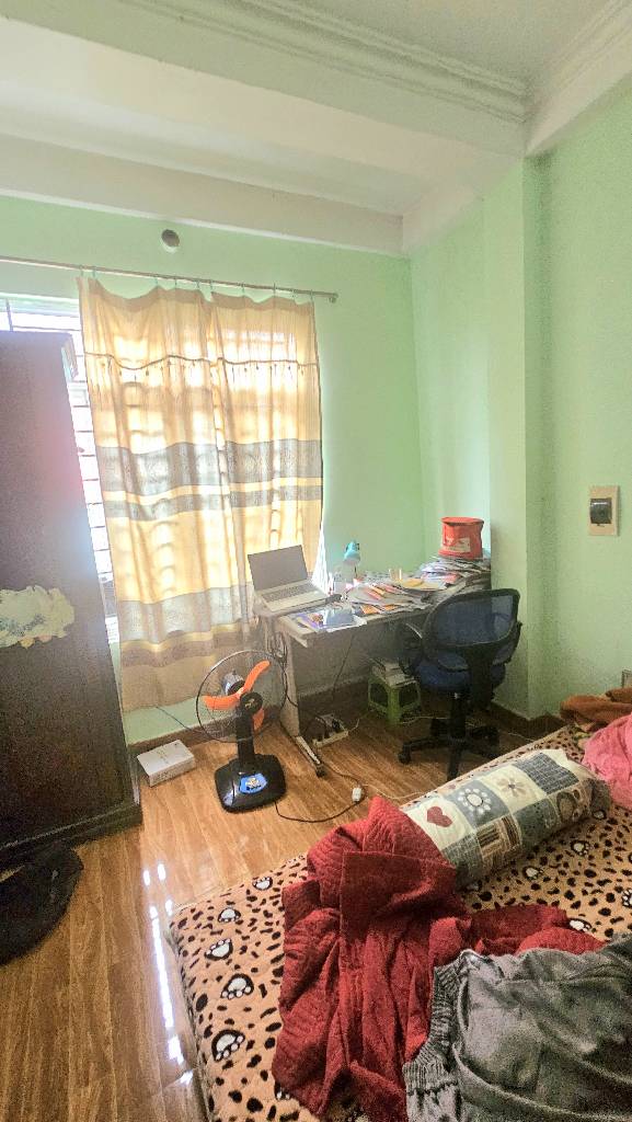 Bán nhà Lĩnh Nam - diện tích 26m2 5 tầng - ô tô ngủ trong nhà - giá 4 tỷ