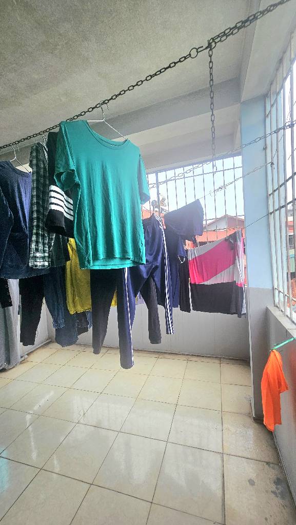 Bán nhà Lĩnh Nam - diện tích 26m2 5 tầng - ô tô ngủ trong nhà - giá 4 tỷ