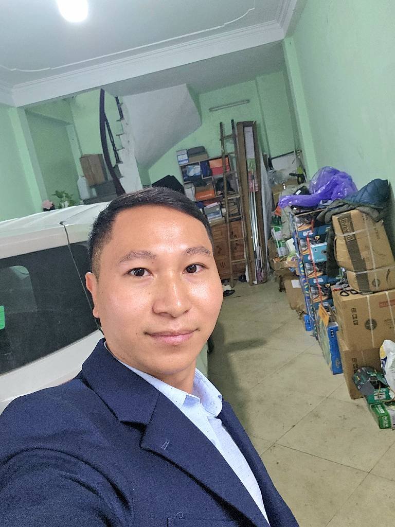 Bán nhà Lĩnh Nam - diện tích 26m2 5 tầng - ô tô ngủ trong nhà - giá 4 tỷ