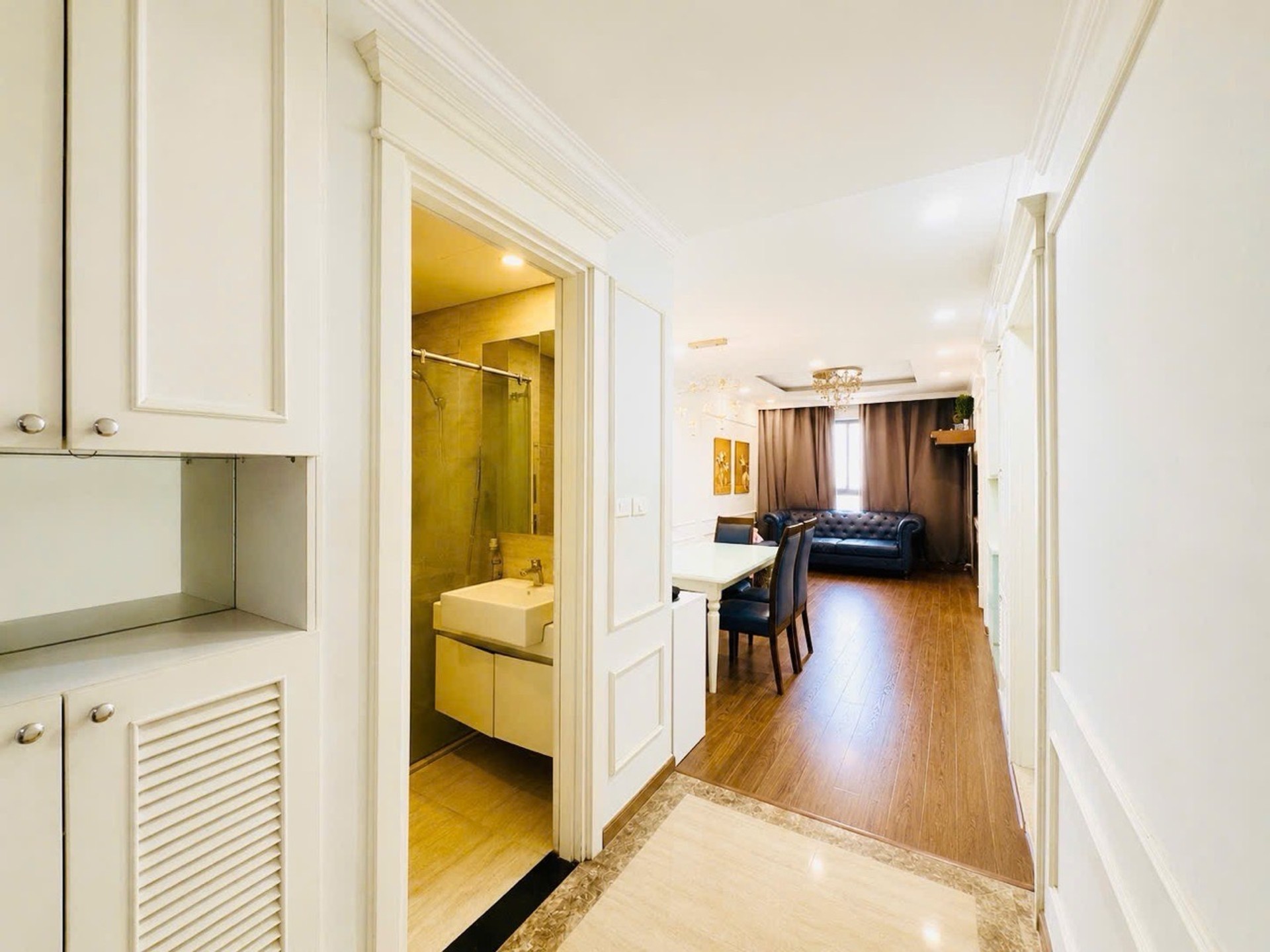 Bán nhà Khương Đình - diện tích 67m2 7 tầng - Chung cư Five Star Garden - giá 6,65 tỷ