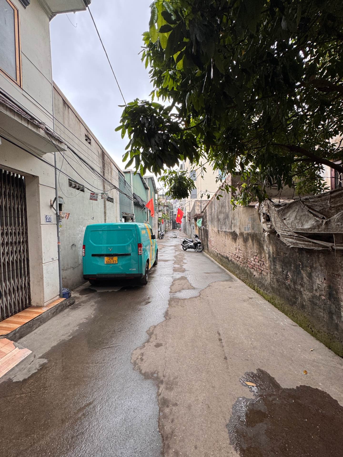 Bán nhà Lĩnh Nam - diện tích 566m2 2 tầng - Mặt tiền siêu rộng - giá 135 tỷ