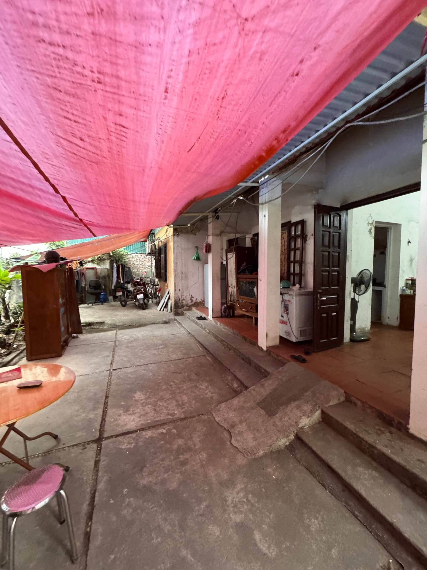 Bán nhà Lĩnh Nam - diện tích 566m2 2 tầng - Mặt tiền siêu rộng - giá 135 tỷ