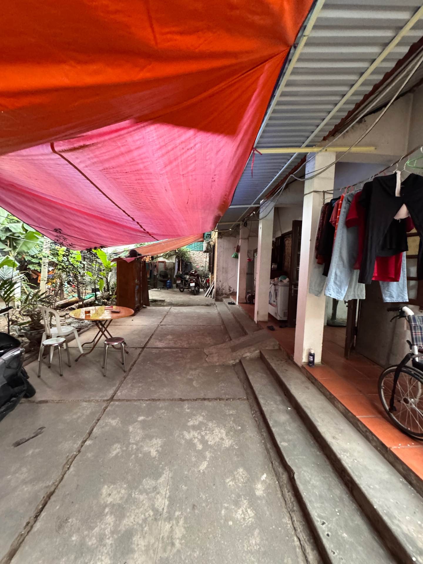 Bán nhà Lĩnh Nam - diện tích 566m2 2 tầng - Mặt tiền siêu rộng - giá 135 tỷ