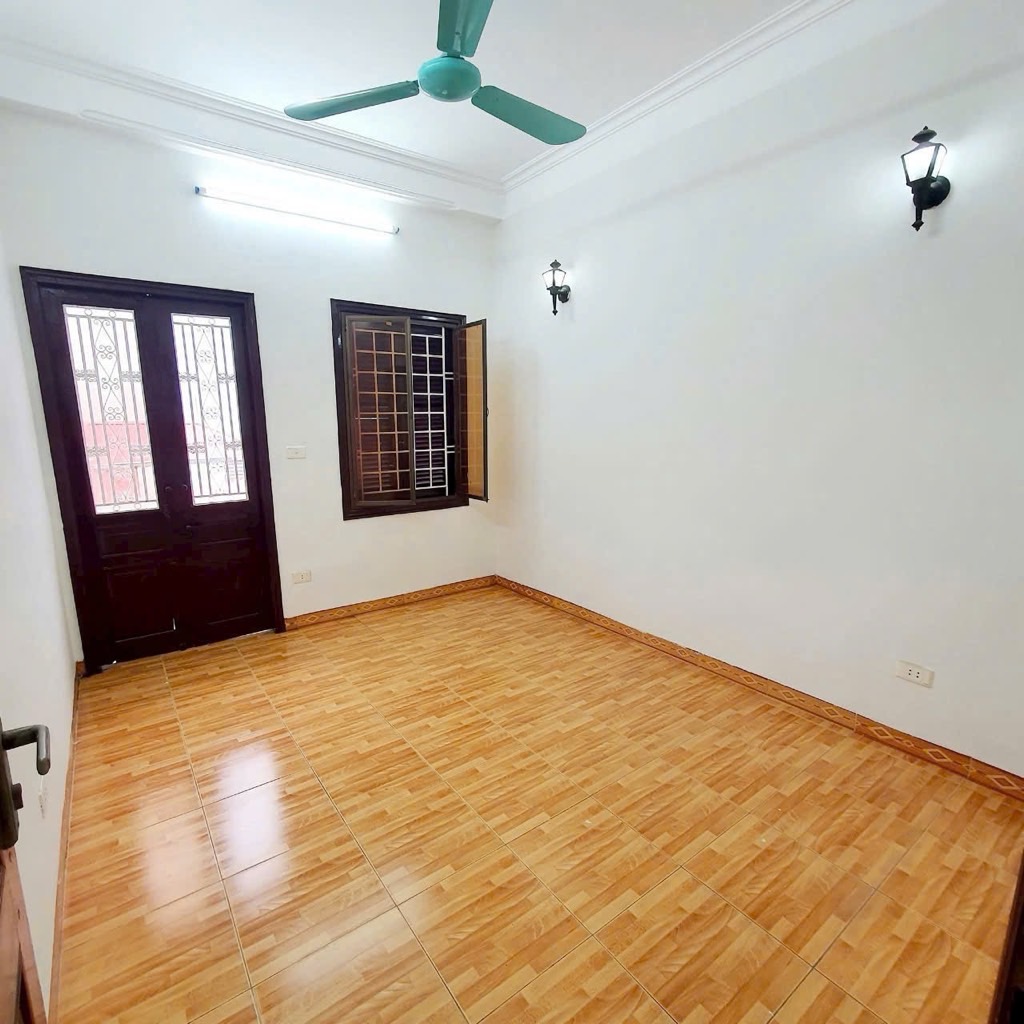 Bán nhà Tương Mai - diện tích 50m2 5 tầng - Lô góc 3 mặt thoáng - giá 15,5 tỷ