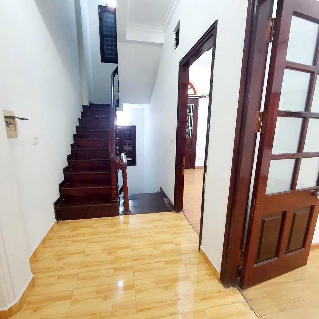 Bán nhà Tương Mai - diện tích 50m2 5 tầng - Lô góc 3 mặt thoáng - giá 15,5 tỷ