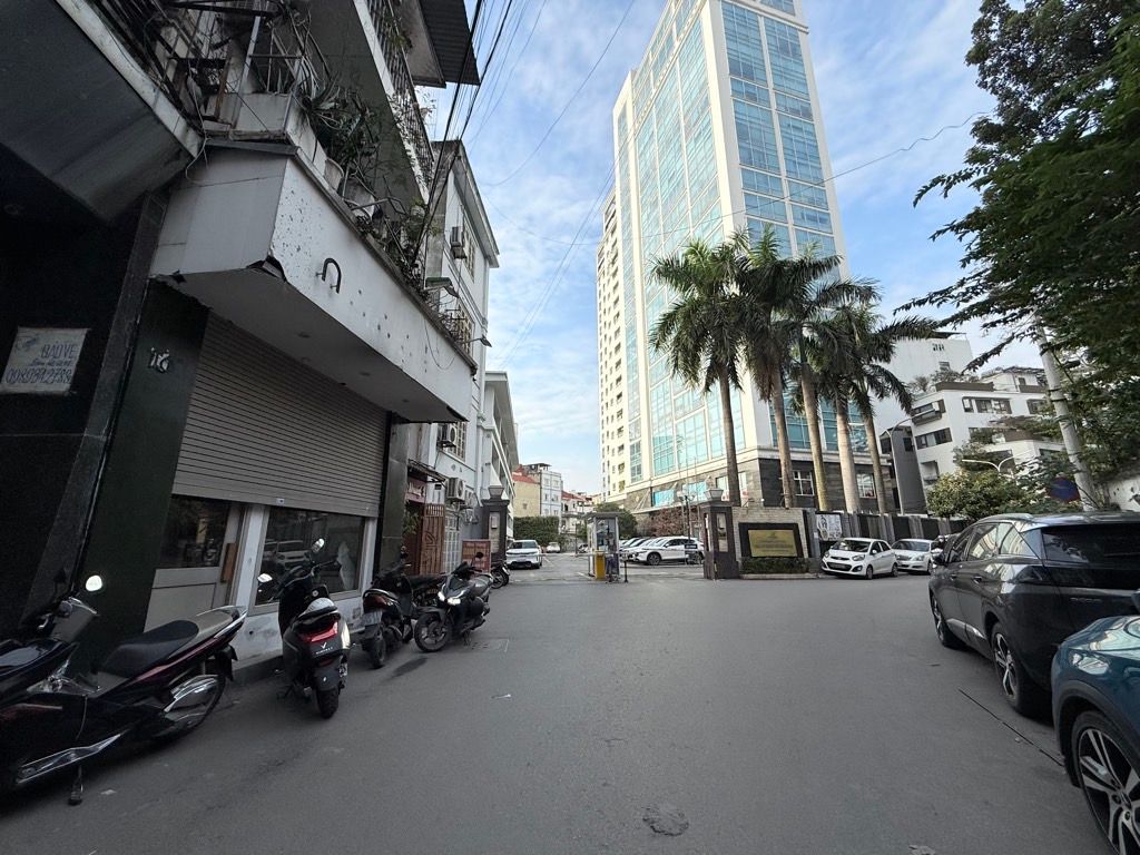 Bán nhà Xã Đàn 2 - diện tích 52m2 4 tầng - ô tô tránh - giá 30 tỷ