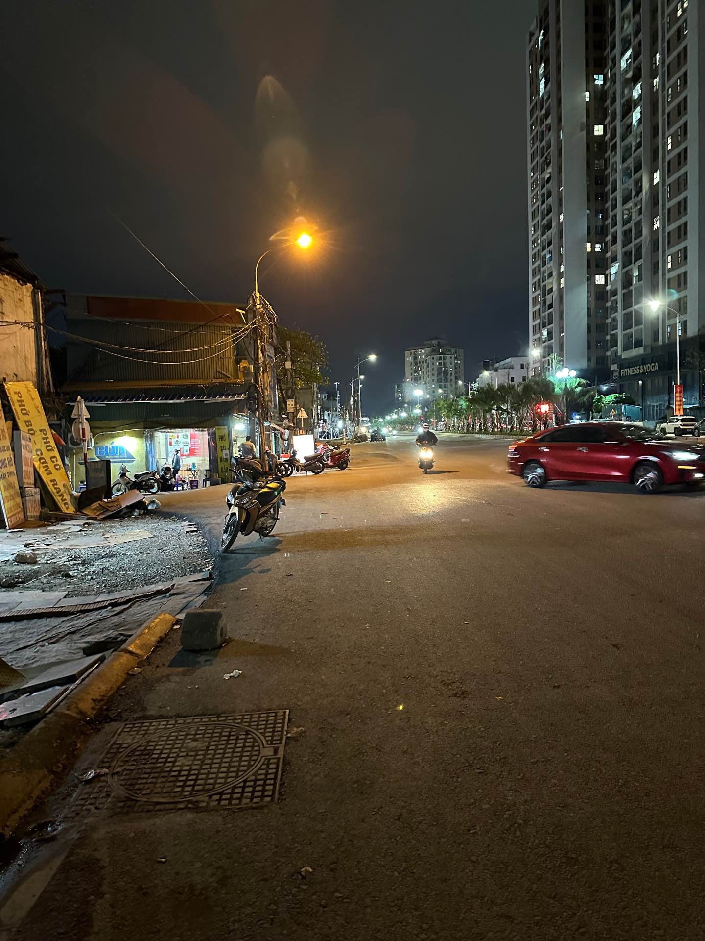 Bán nhà Định Công - diện tích 94m2 1 tầng - chỉ có 1 mặt tiền - giá 64 tỷ