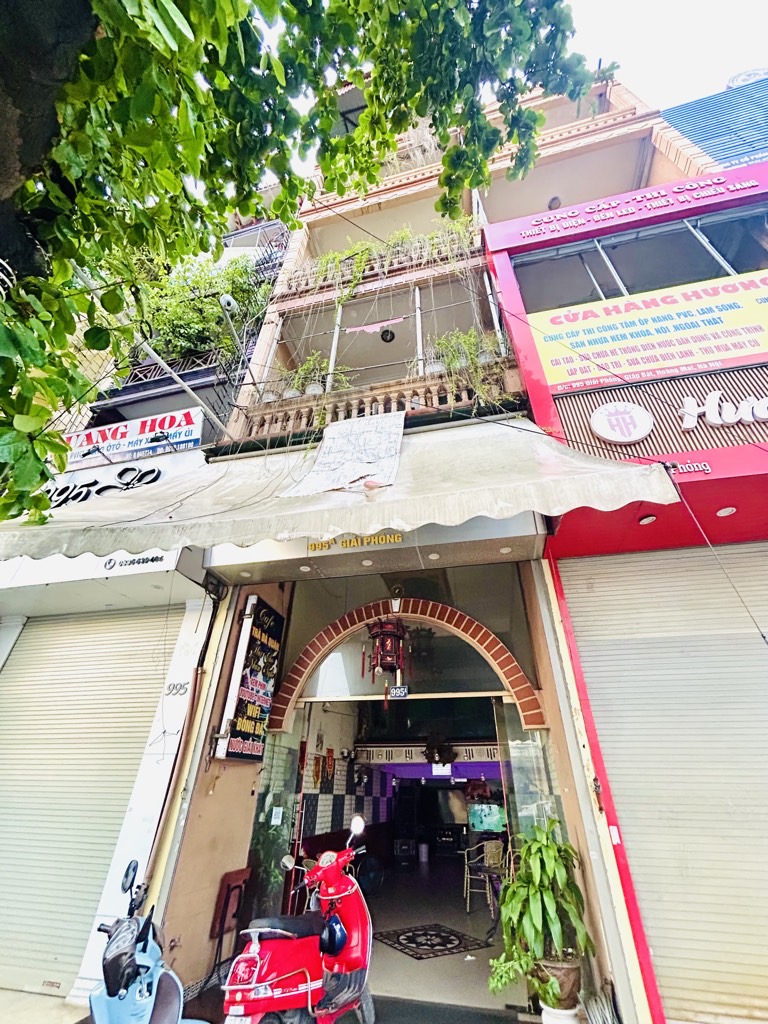 Bán nhà Giải Phóng - diện tích 92.6m2 6 tầng - Mặt phố kinh doanh sầm uất - giá 32 tỷ