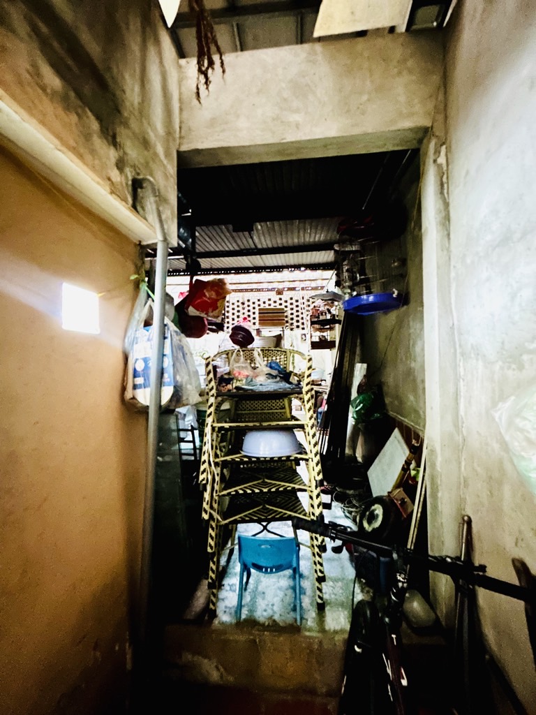 Bán nhà Giải Phóng - diện tích 92.6m2 6 tầng - Mặt phố kinh doanh sầm uất - giá 32 tỷ