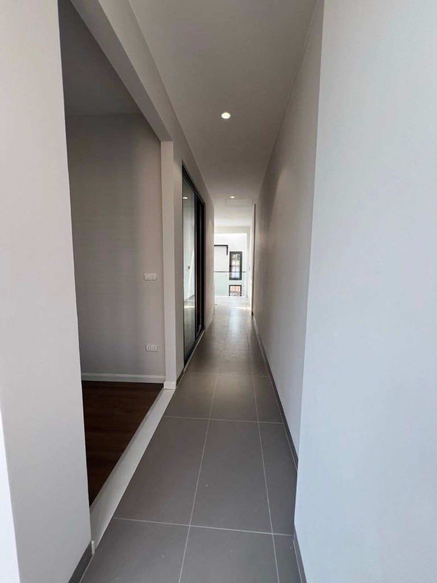 Bán nhà Thanh Nhàn - diện tích 50m2 4 tầng - Nhà đẹp thiết kế cực đẳng cấp - giá 11,9 tỷ