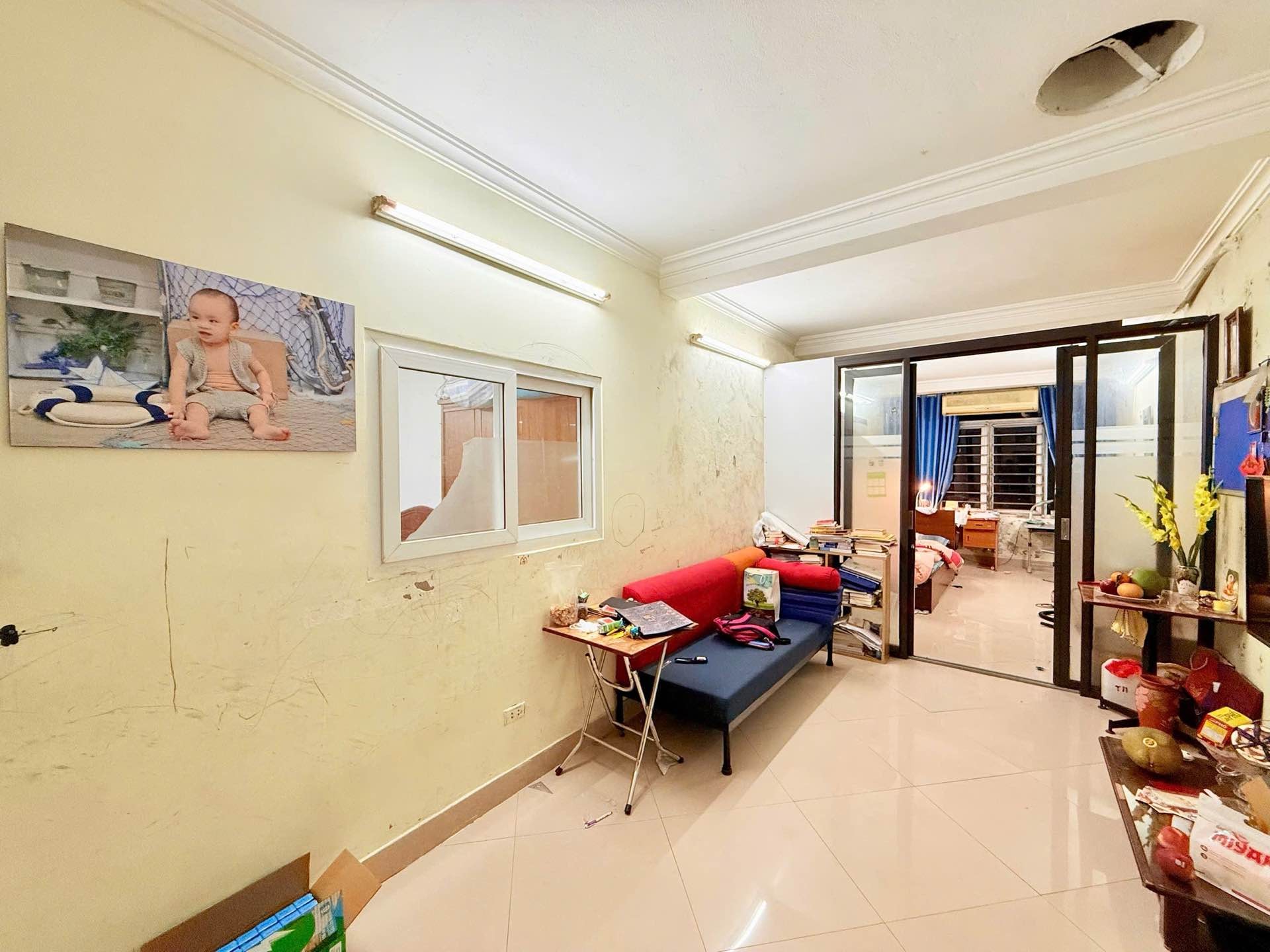 Bán nhà La Thành - diện tích 70m2 4 tầng - Kinh doanh sầm uất - giá 45 tỷ