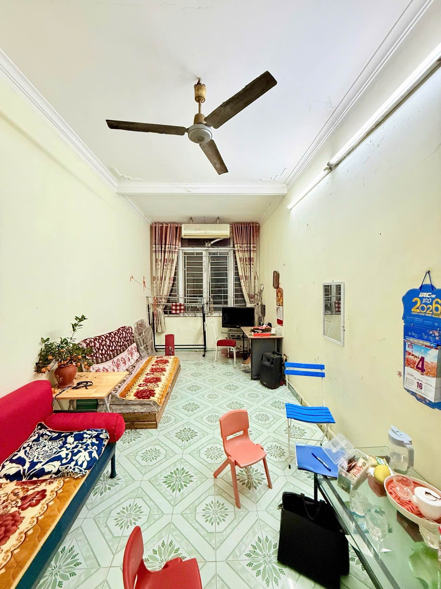 Bán nhà La Thành - diện tích 70m2 4 tầng - Kinh doanh sầm uất - giá 45 tỷ