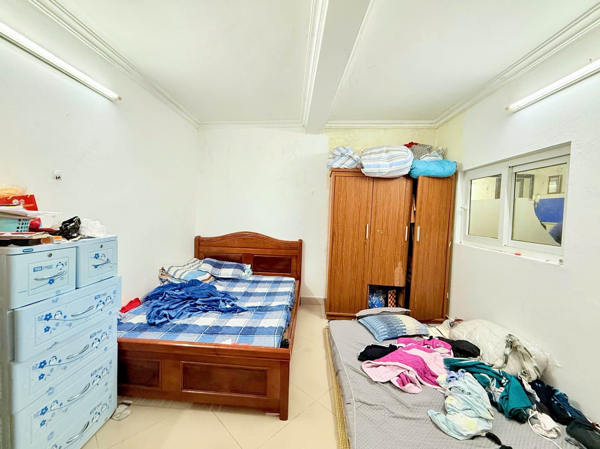 Bán nhà La Thành - diện tích 70m2 4 tầng - Kinh doanh sầm uất - giá 45 tỷ