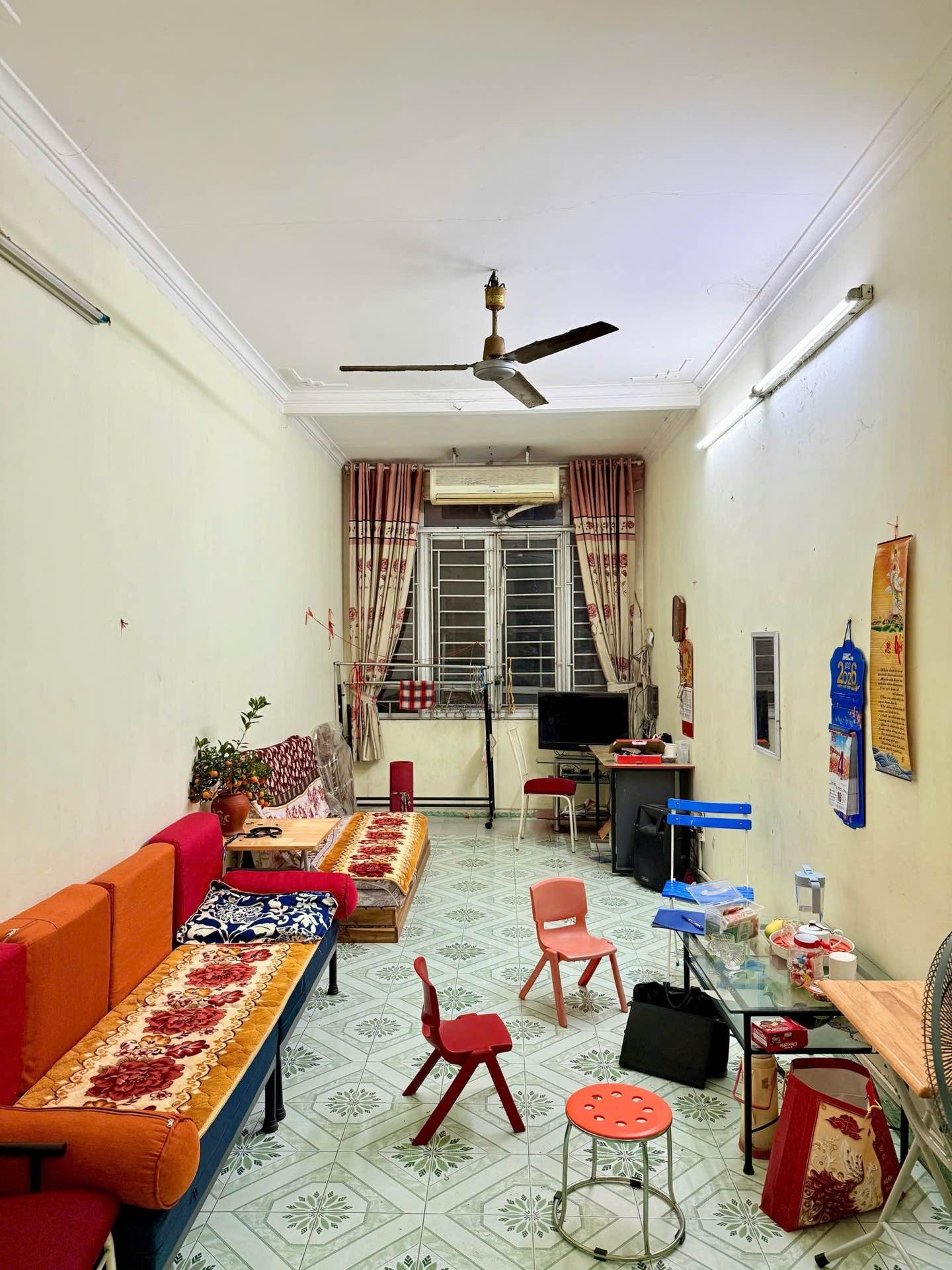 Bán nhà La Thành - diện tích 70m2 4 tầng - Kinh doanh sầm uất - giá 45 tỷ