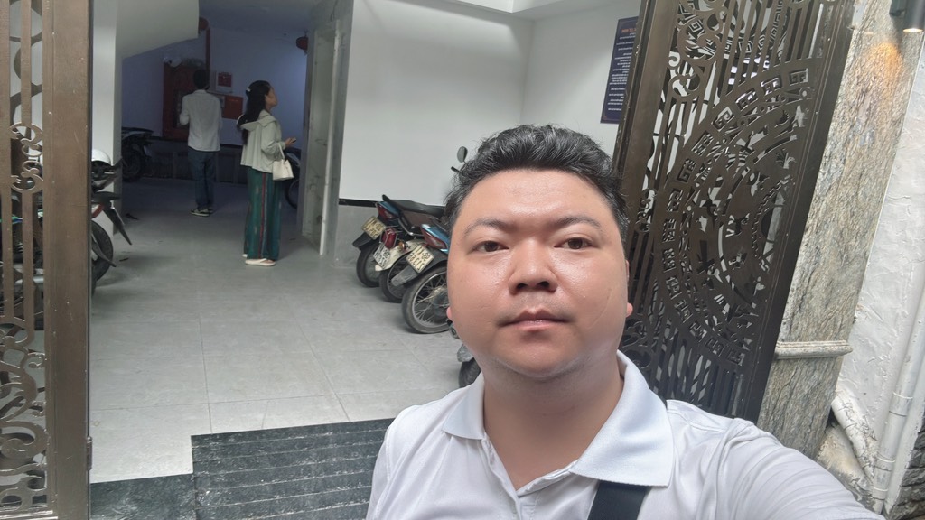 Bán nhà Ngõ Gốc Đề - diện tích 68m2 7 tầng - Gốc Đề - giá 21 tỷ