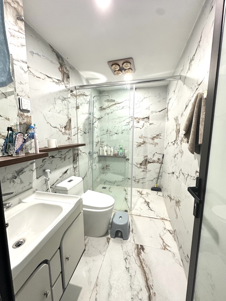 Bán nhà Đền Lừ 1 - diện tích 53m2 7 tầng - Nhà hai mặt ngõ ô tô - giá 35 tỷ