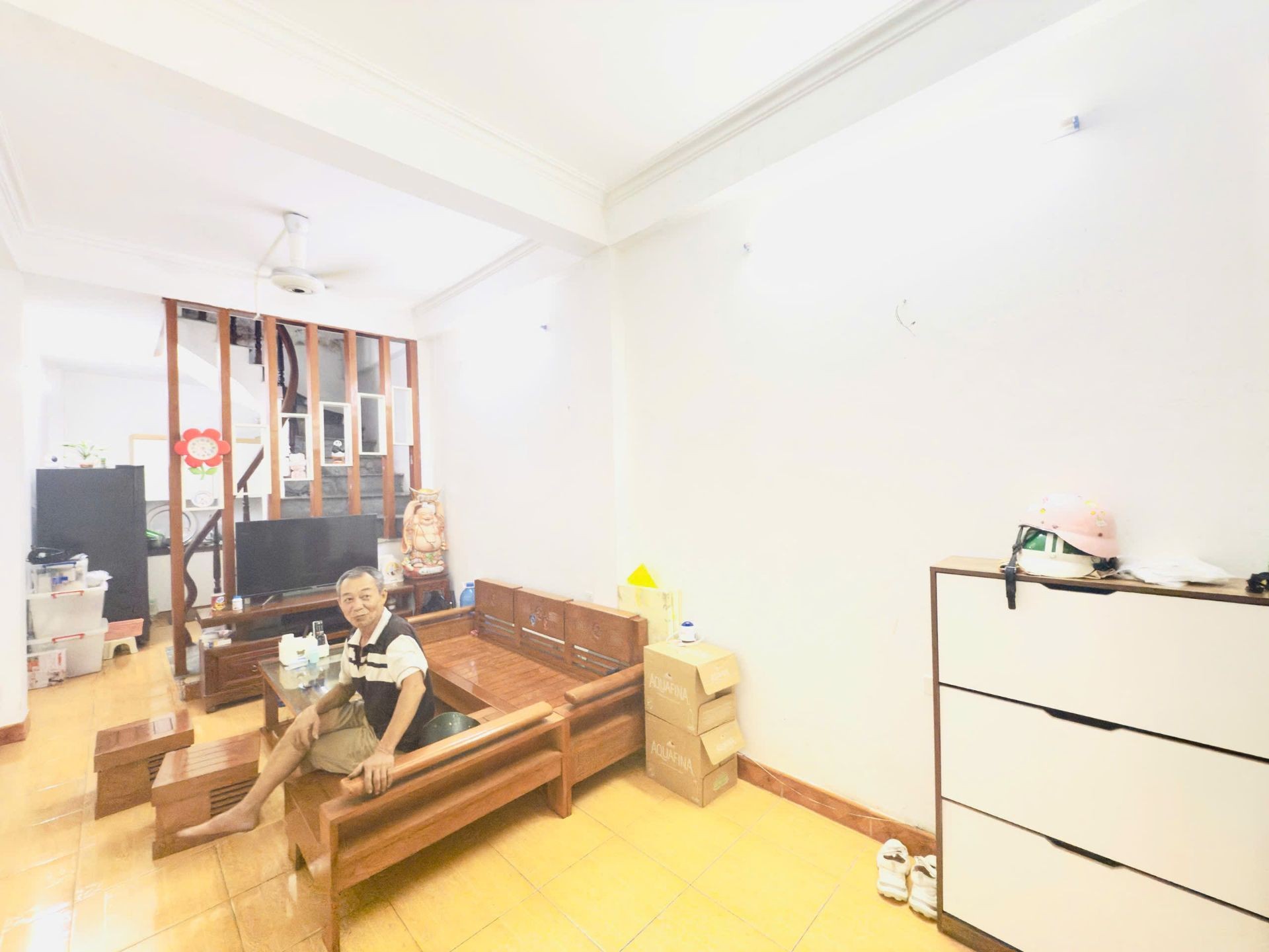Bán nhà Nguyễn Khoái - diện tích 31m2 3 tầng - gần ô tô - giá 6,2 tỷ