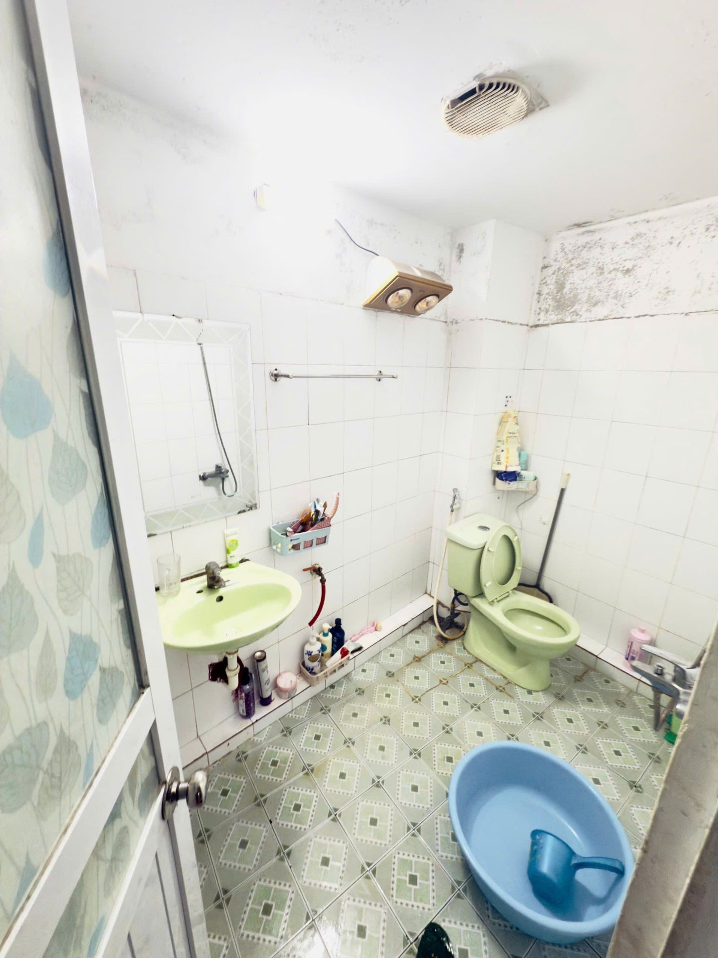 Bán nhà Nguyễn Khoái - diện tích 31m2 3 tầng - gần ô tô - giá 6,2 tỷ