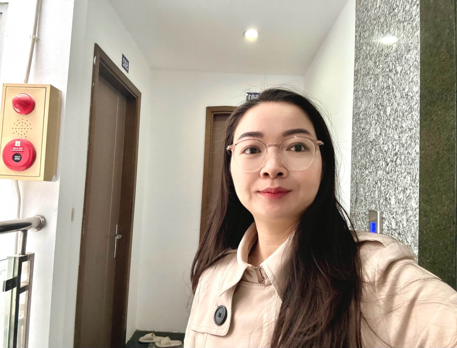 Bán nhà Trần Duy Hưng - diện tích 148m2 8 tầng - Mặt tiền quyền lực - giá 42,86 tỷ